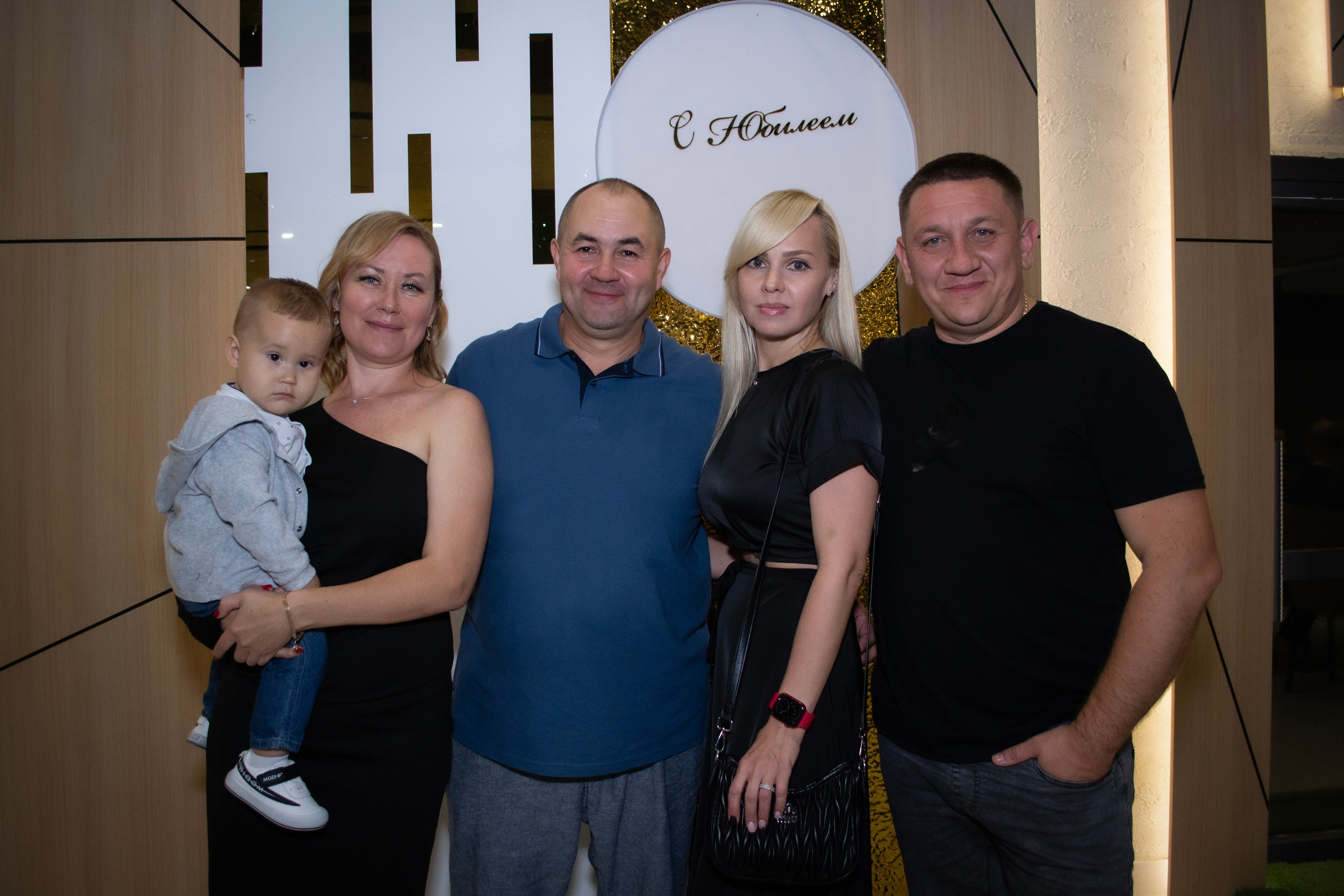 Юбилей. Семейный и свадебный фотограф в Йошкар-Оле Виктор Крайт