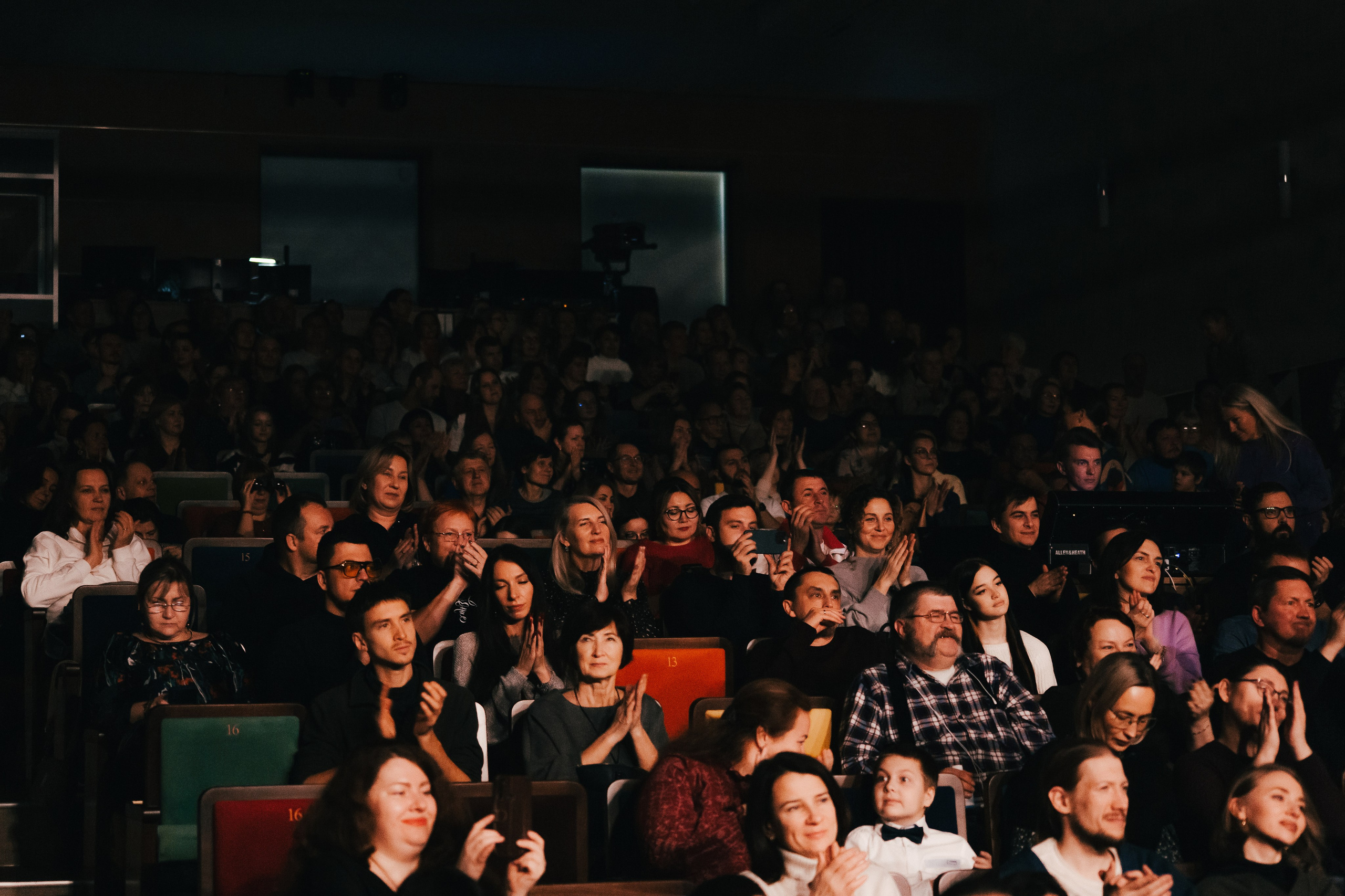 Концерт Виталий Будяк / Челябинск 15.11.24. Фотограф в Челябинске Ополихина Анна