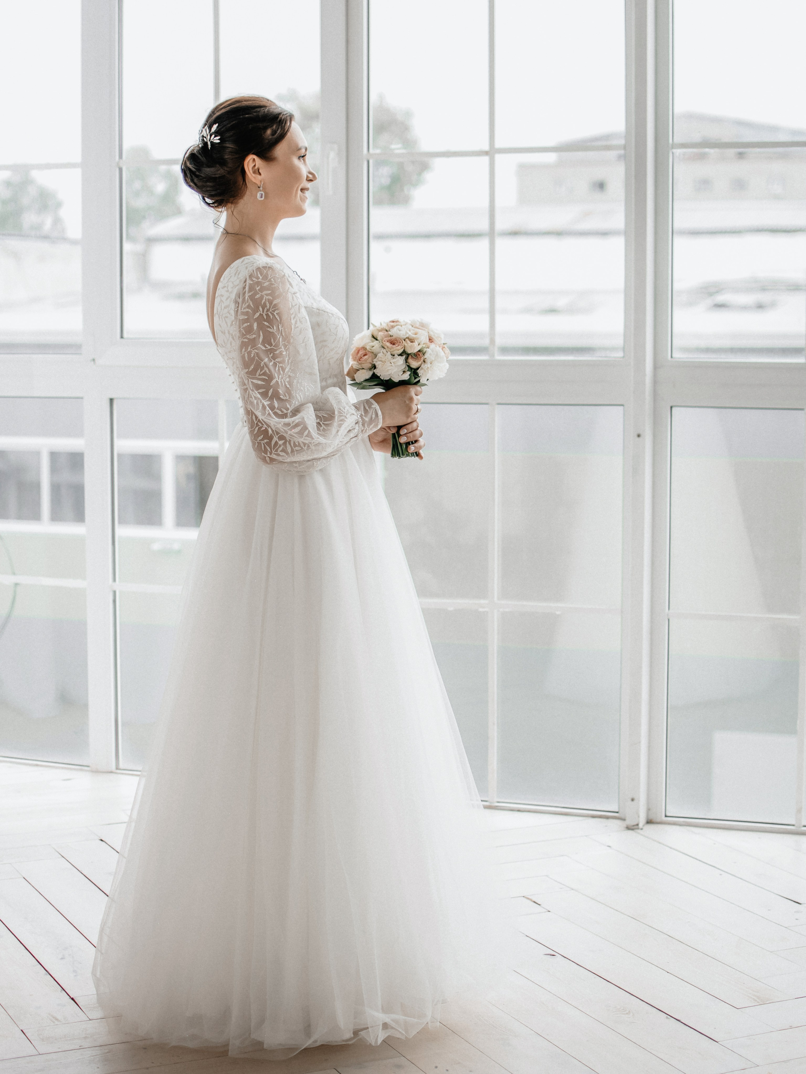 Свадебный фотограф в ДК Горького, Новосибирск | Яна Иванова. Семейный и свадебный фотограф в Новосибирске Иванова Яна