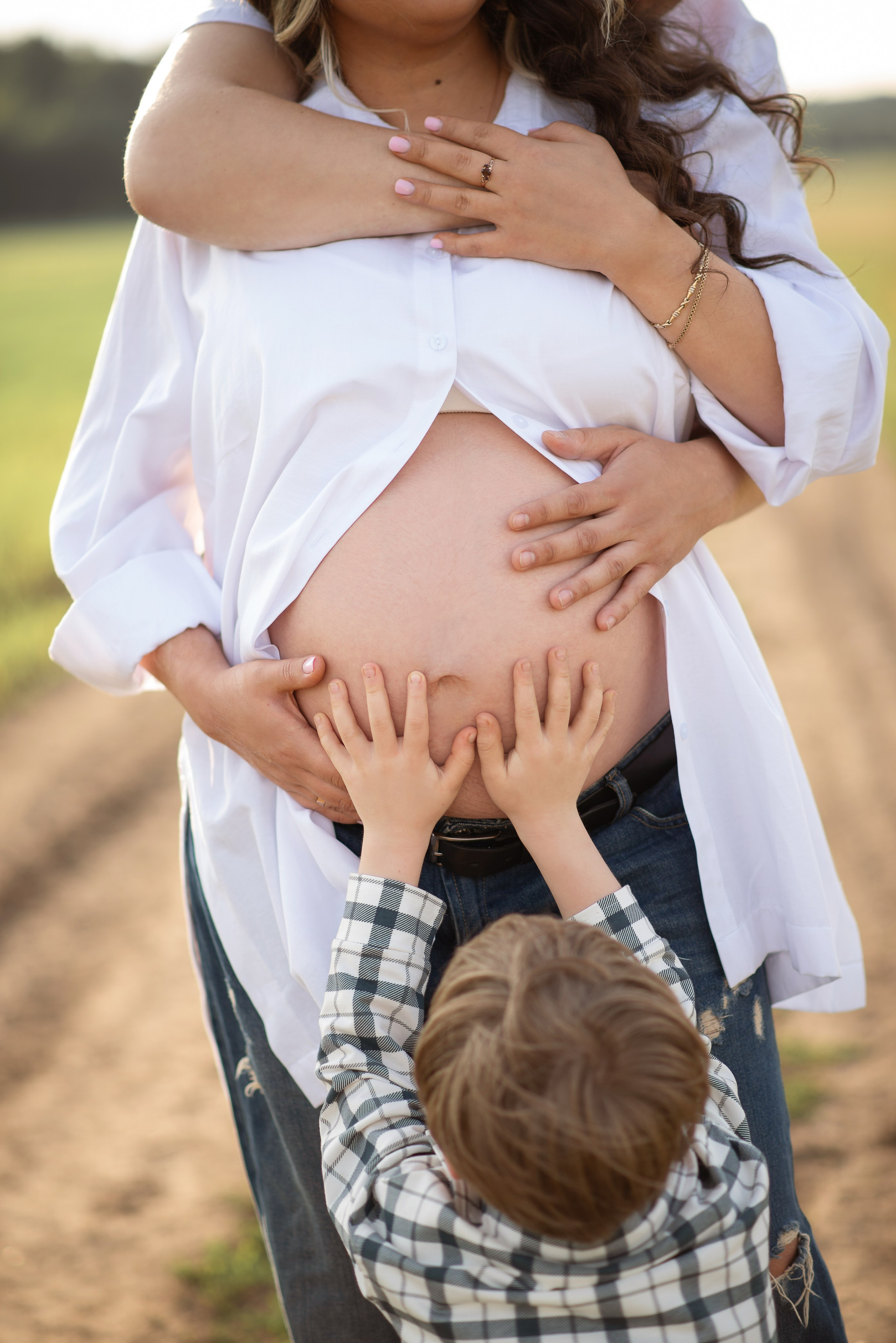 Съемка в поле. Фотограф новорожденных Екатеринбург, Первоуральск