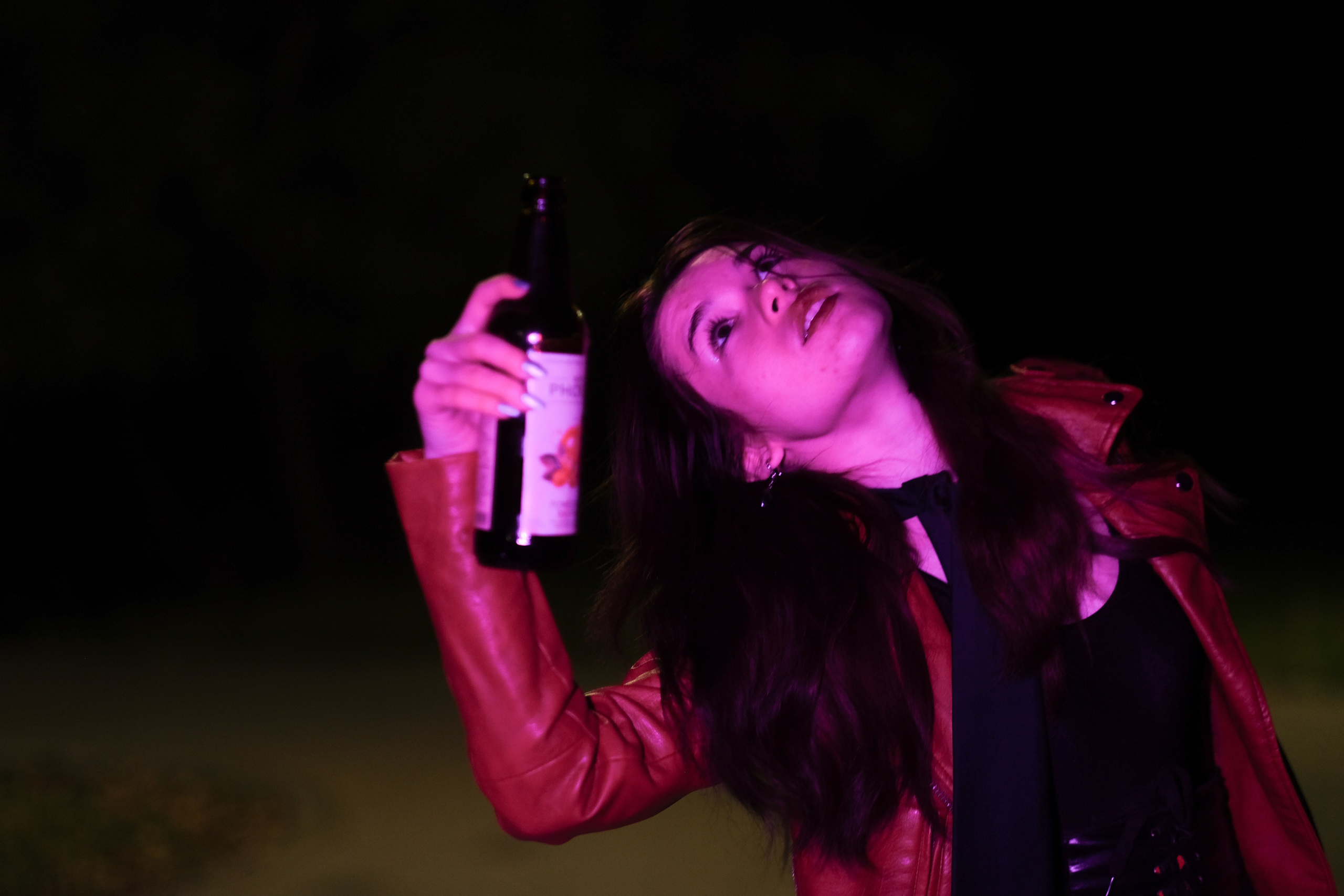 Александра в красном. Креативный фотограф в Москве Арапова Виталия