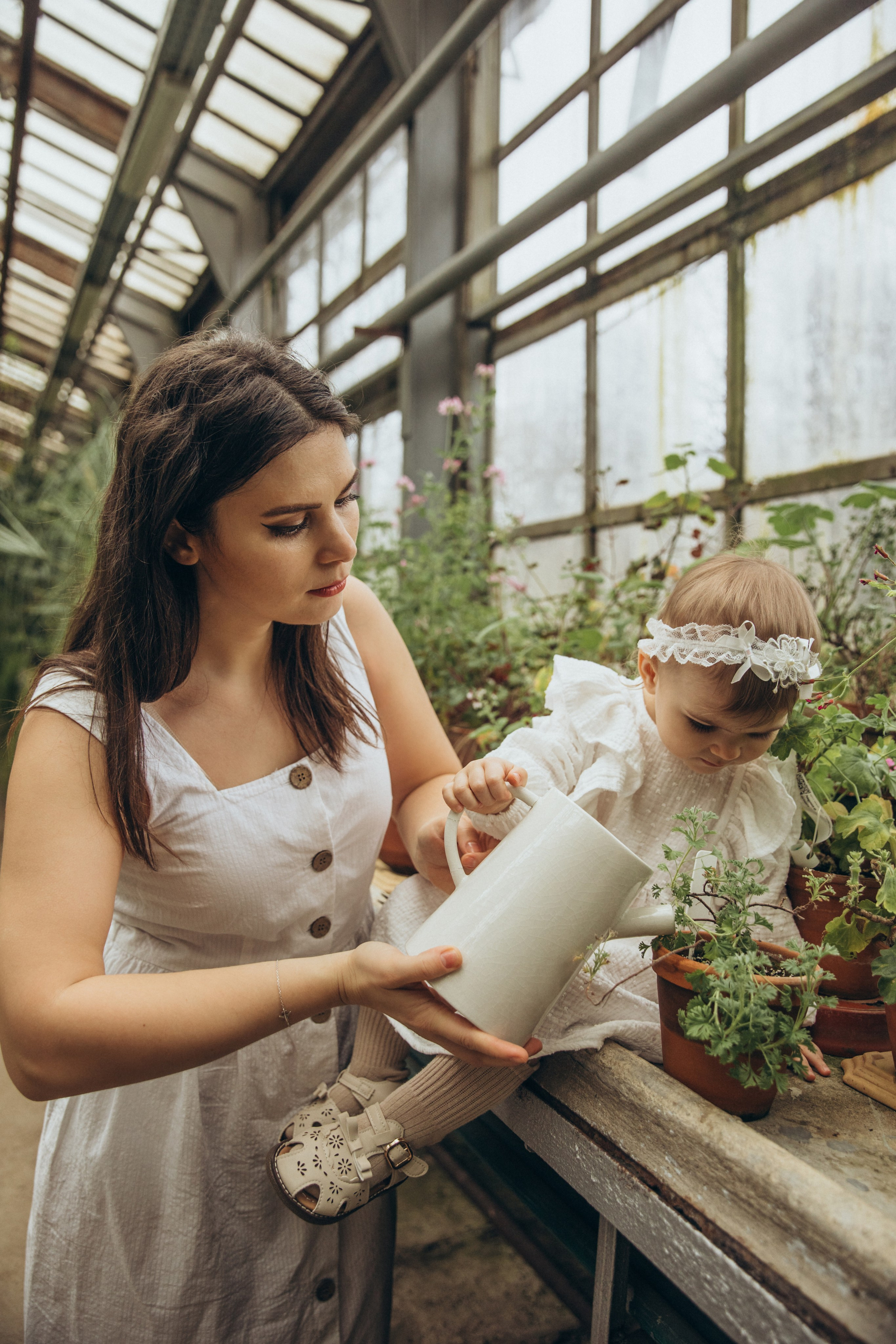 Мама и дочь оранжерея. Свадебный и семейный фотограф Москва и Московская область