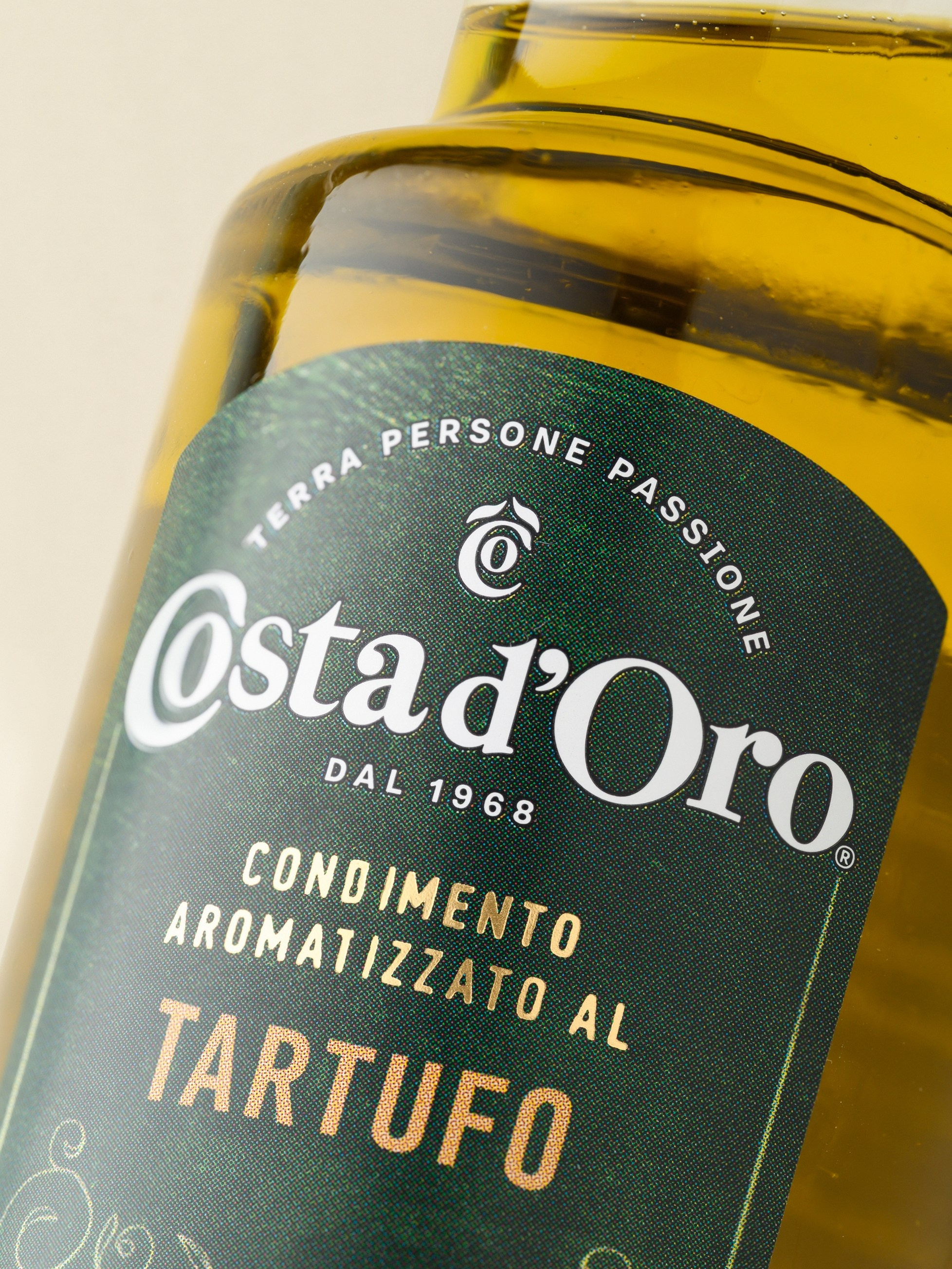 Costa d'Oro. Каустика — предметная фотостудия для брендов