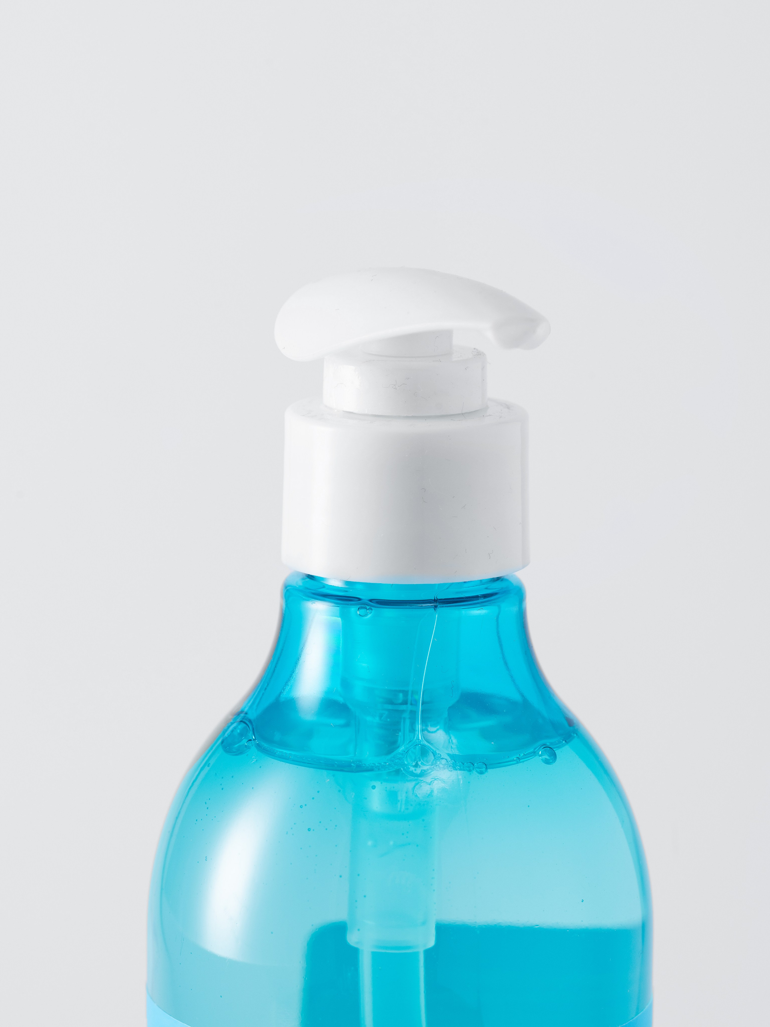 Ceramed. Каустика — предметная фотостудия для брендов