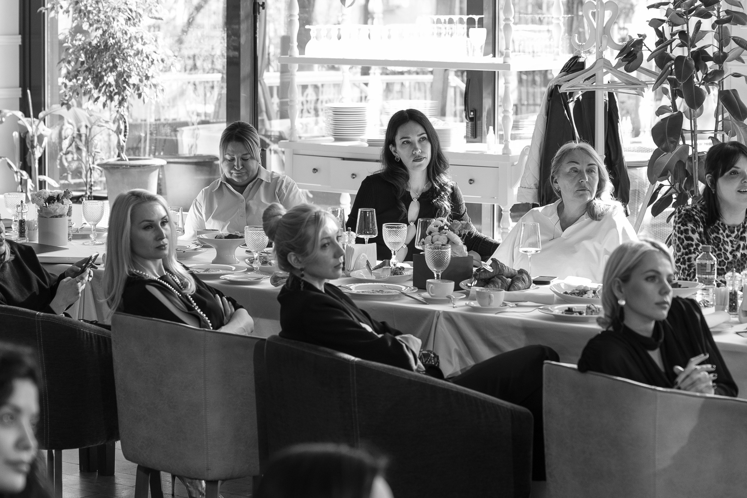 «Завтрак с Дорогим». Разговор об искусстве с Мариной Тевзадзе. Репортажный и свадебный фотограф в Краснодаре Владислав Рыжов