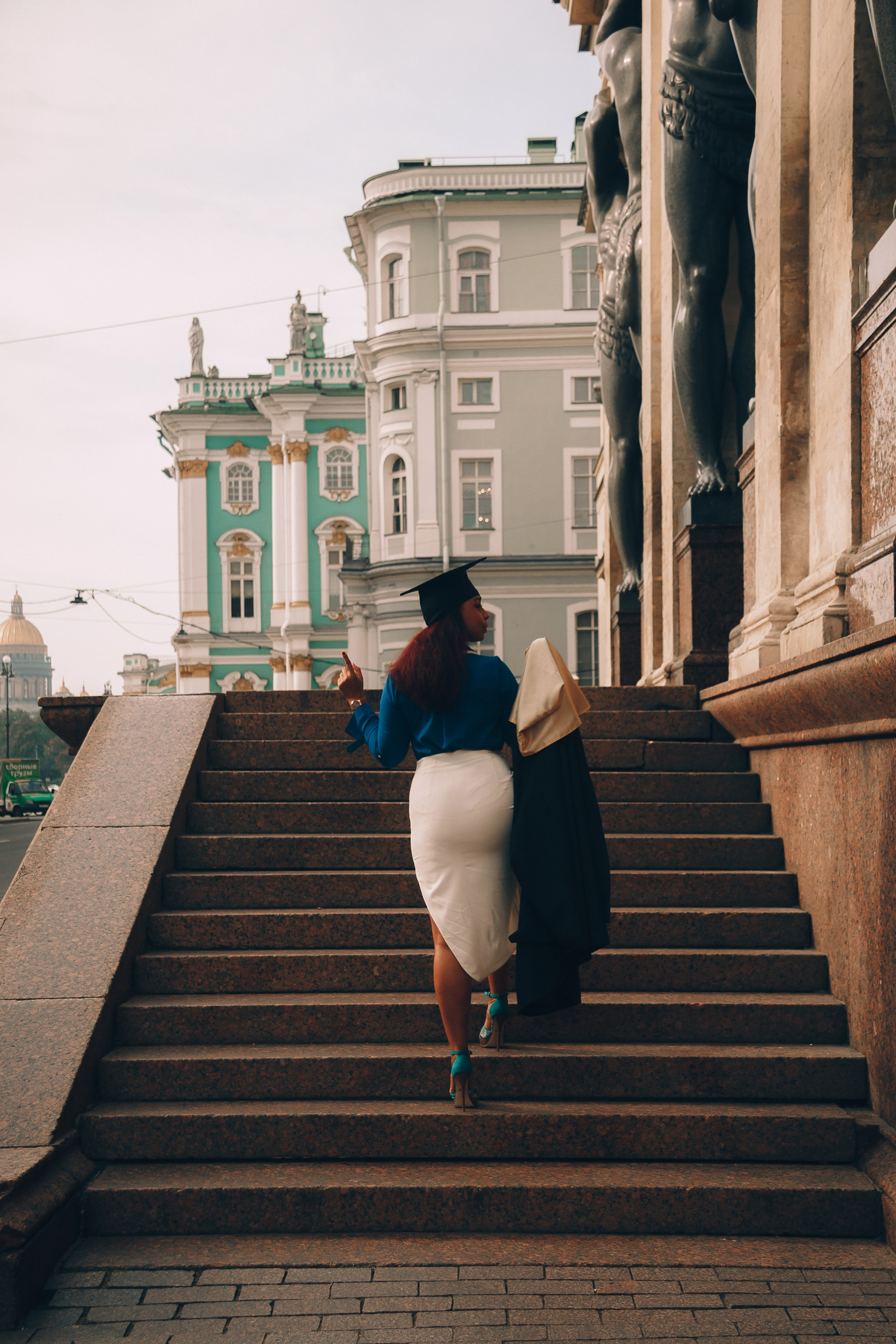 Женский портрет для тебя и твоего дела. Профессиональный фотограф в Санкт-Петербурге Александр Волосенцев