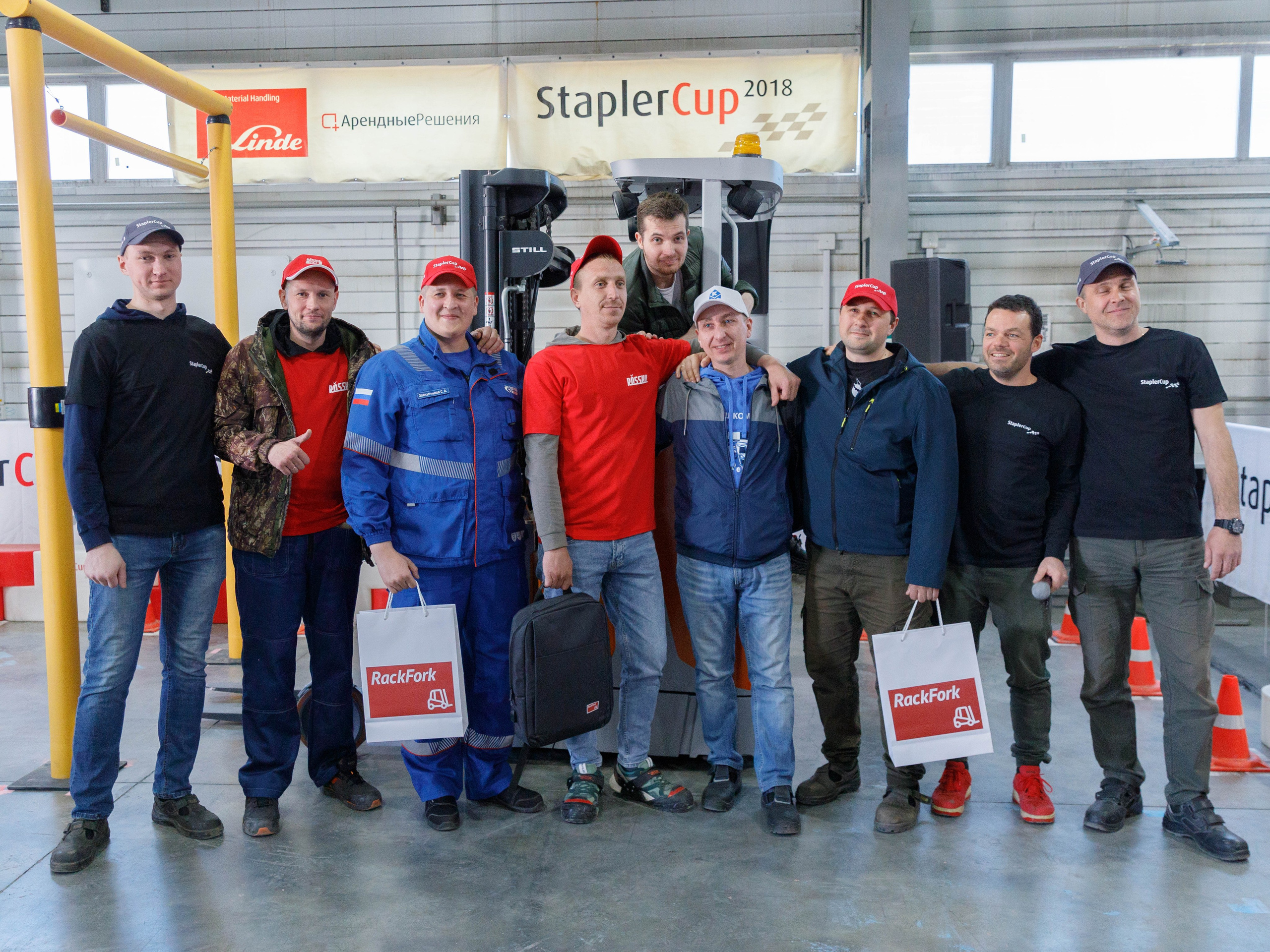 Конкурс водителей погрузчиков RackFork 2024 г. Репортажный фотограф в Новосибирске Алена Помазунова