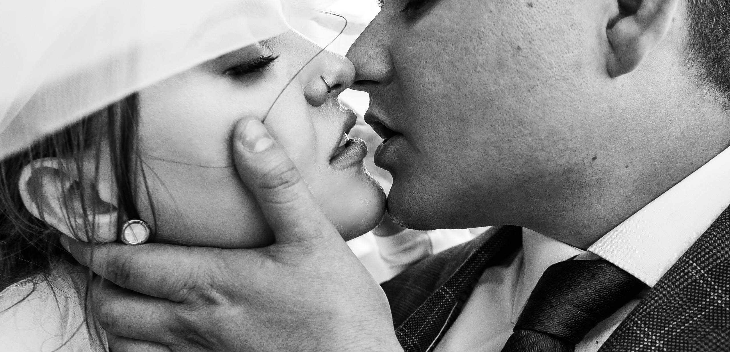 Александр и Анастасия — стильный банкет в Hilton. Свадебный фотограф в Оренбурге Илья Володьков