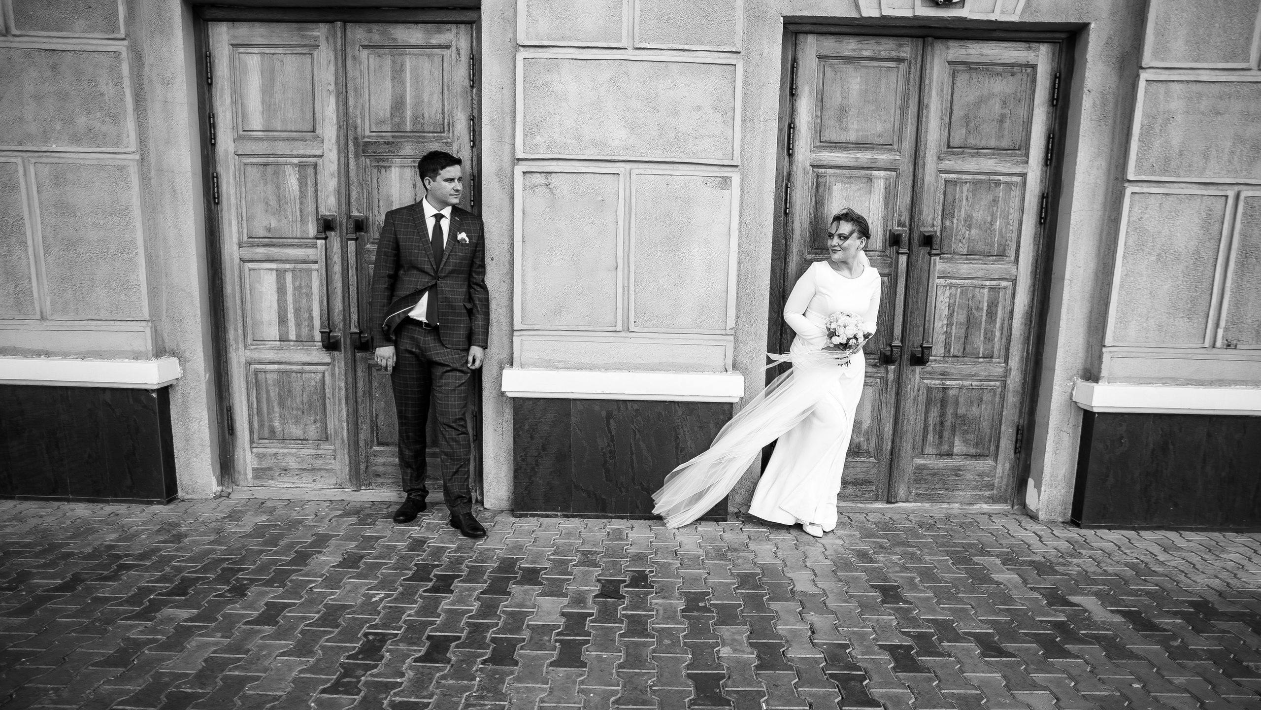 Александр и Анастасия — стильный банкет в Hilton. Свадебный фотограф в Оренбурге Илья Володьков