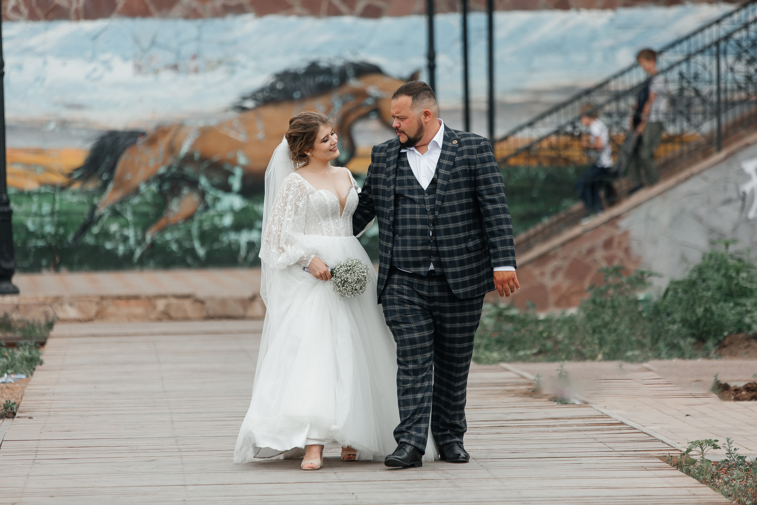 Максим и Екатерина — уютная свадьба в «Ладе». Свадебный фотограф в Оренбурге Илья Володьков