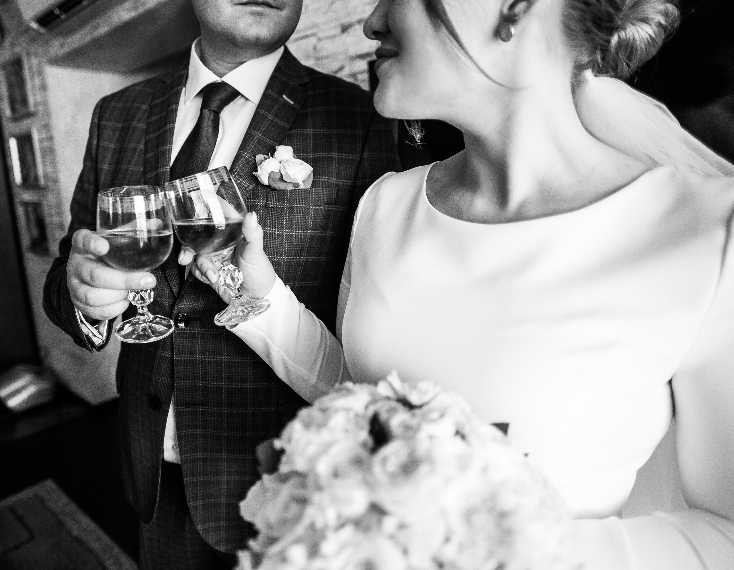 Александр и Анастасия — стильный банкет в Hilton. Свадебный фотограф в Оренбурге Илья Володьков