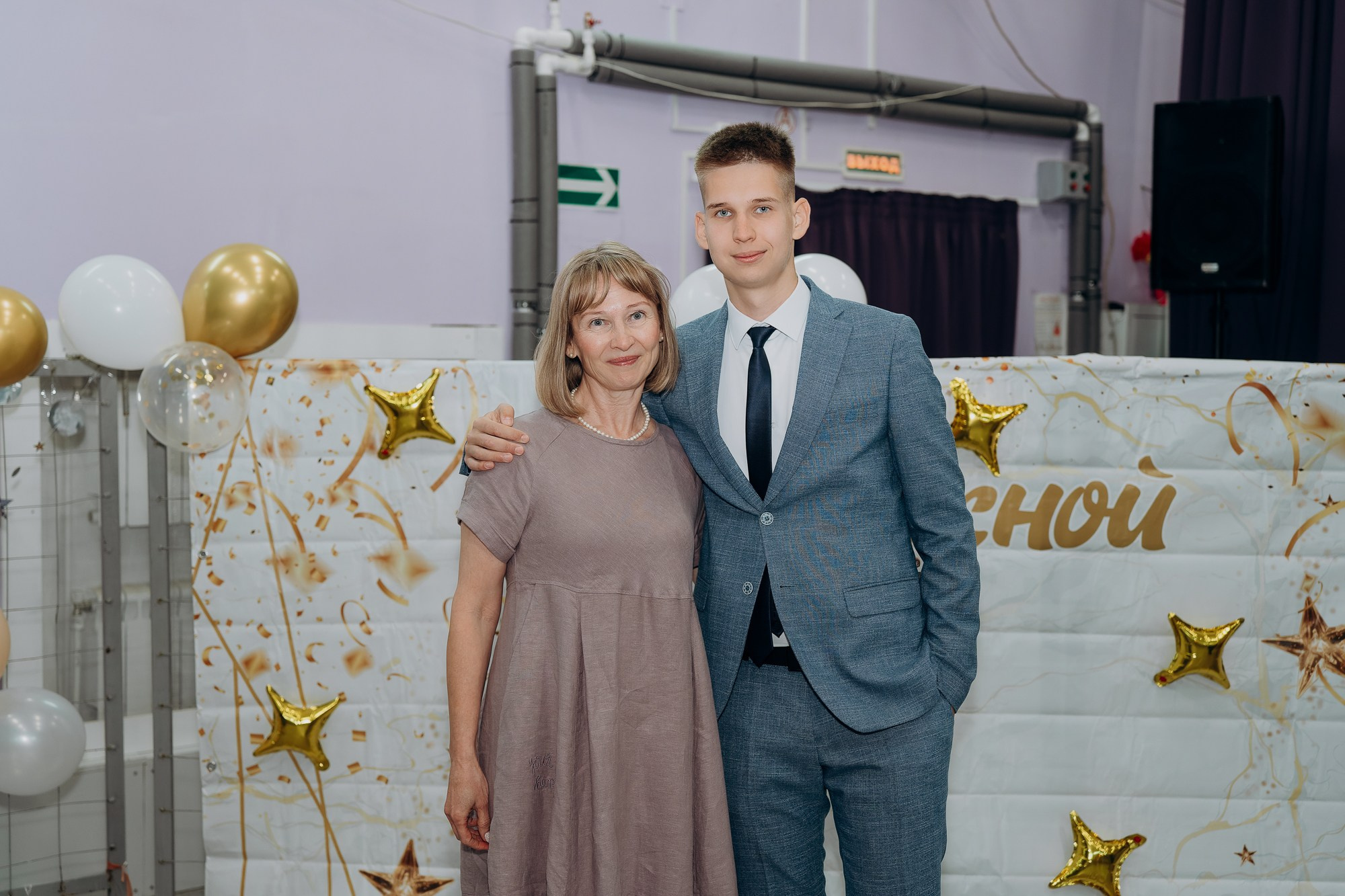 Фотосъемка школьного выпускного для 11 класса. Свадебный и репортажный фотограф в Ярославле Евгений Сальников