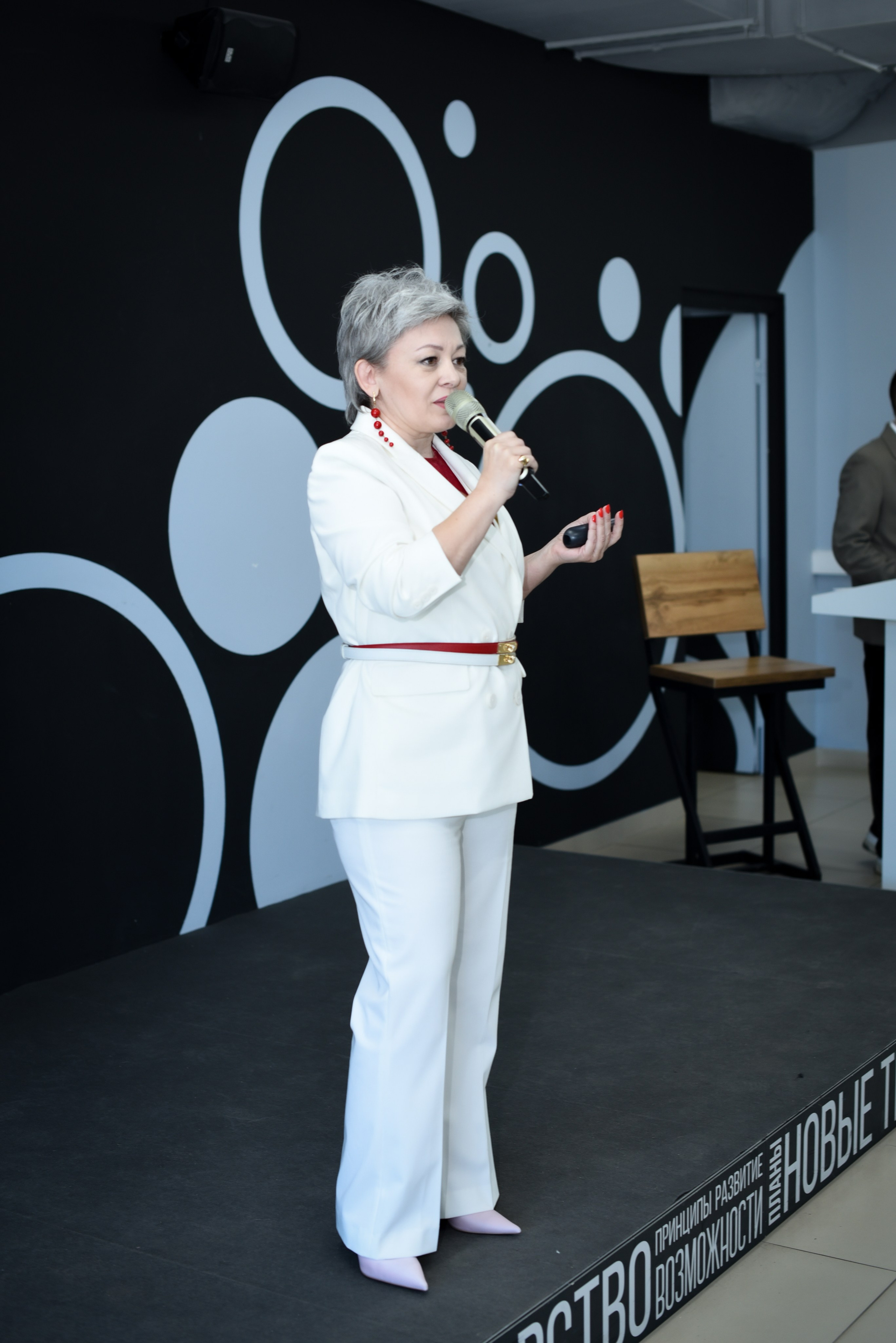 КНИЖНЫЙ КЛУБ. Фотограф и видеограф Краснодар Москва SIA