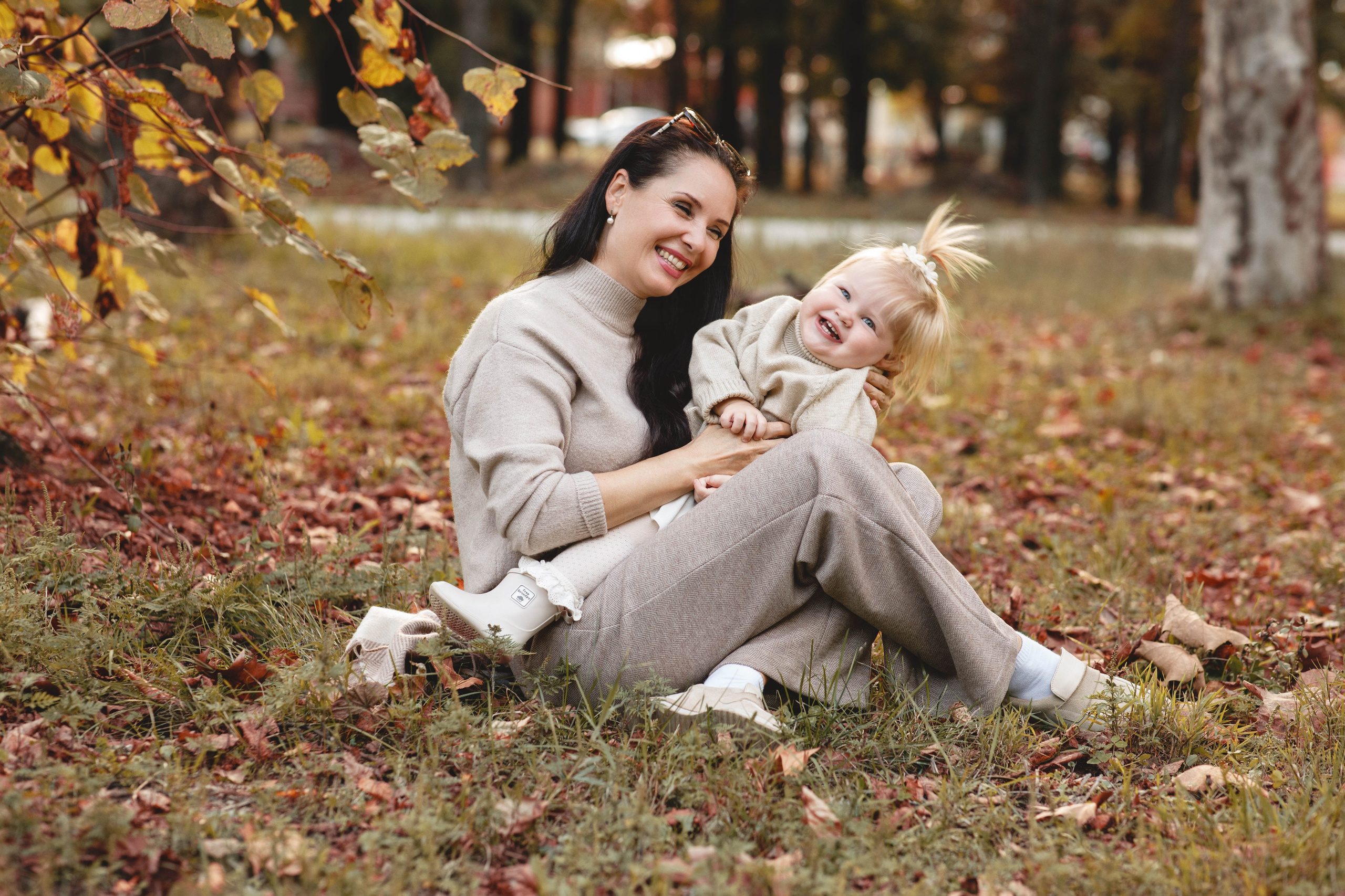 Семейная фотосессия в сквере имени Юрия Гагарина. Фотограф во Владикавказе Юрий Геворгизов