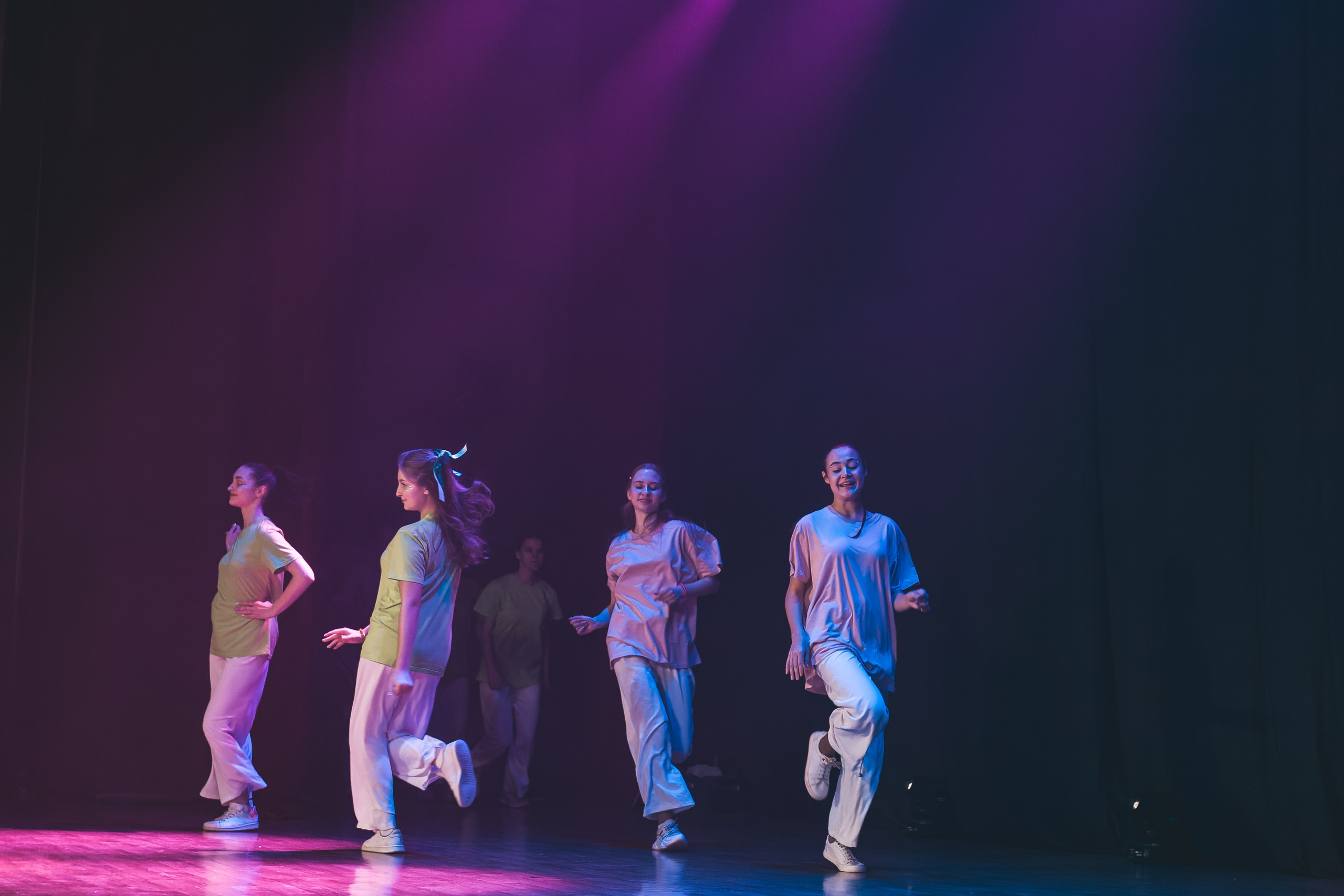 СмолГУ — Зеленое Яблоко — 2023. Танец. KiPPER Gallery — Фотограф