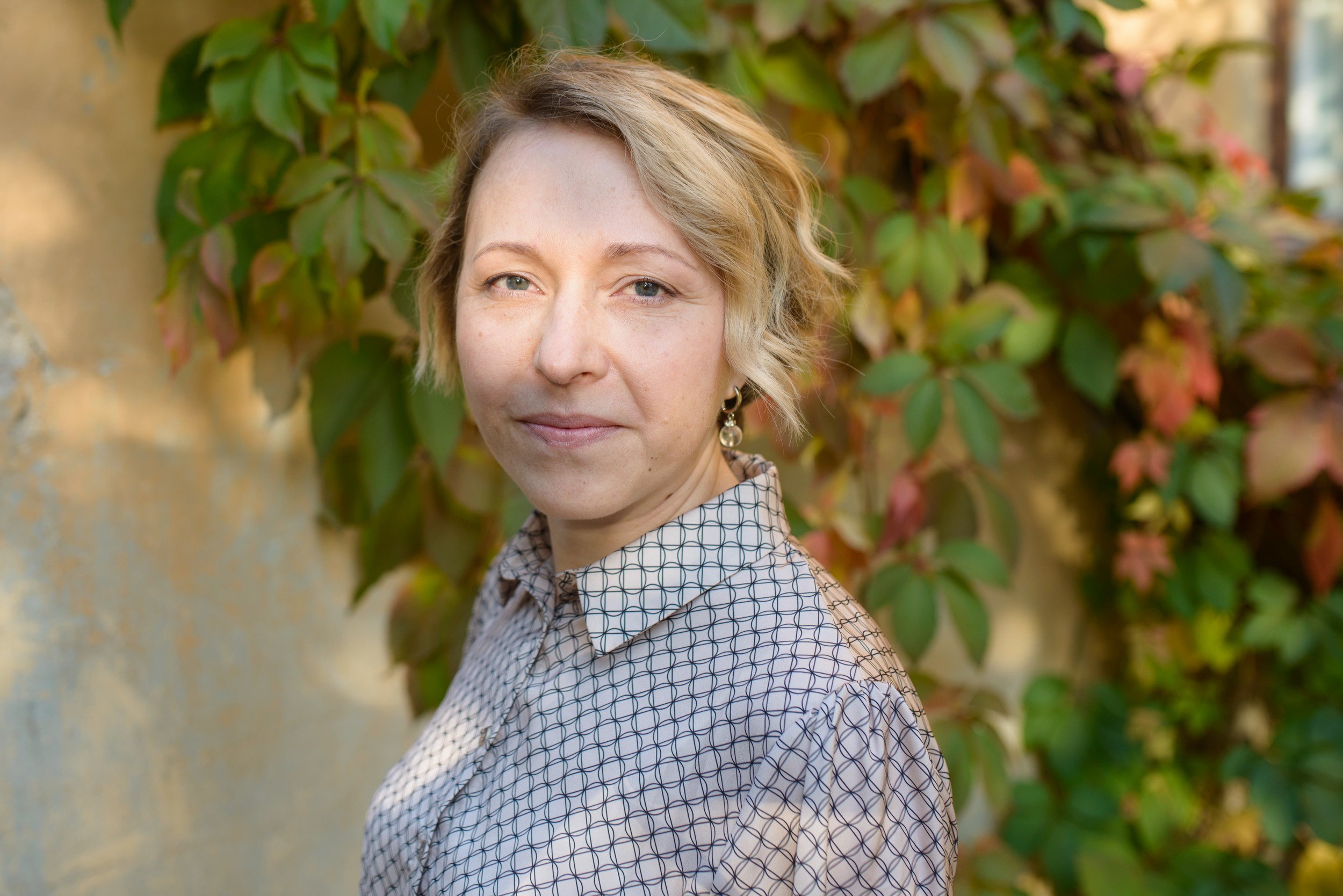 Portrait photographer in Porto. Porto Photographer Kristina Brazhnikova