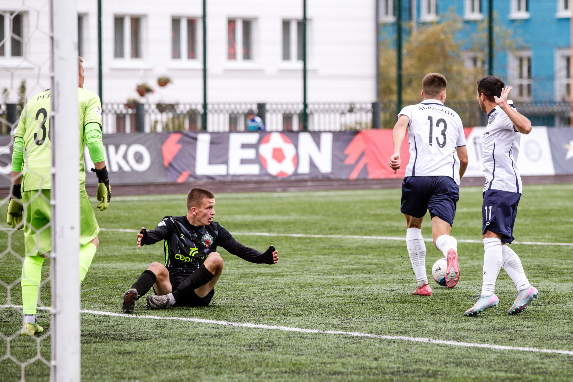 Первенство России по футболу LEON-Вторая лига Б | ФК Иркутск — Космос (Долгопрудный) | 14.09.25. Фотограф в Иркутске Евгения Айвазова