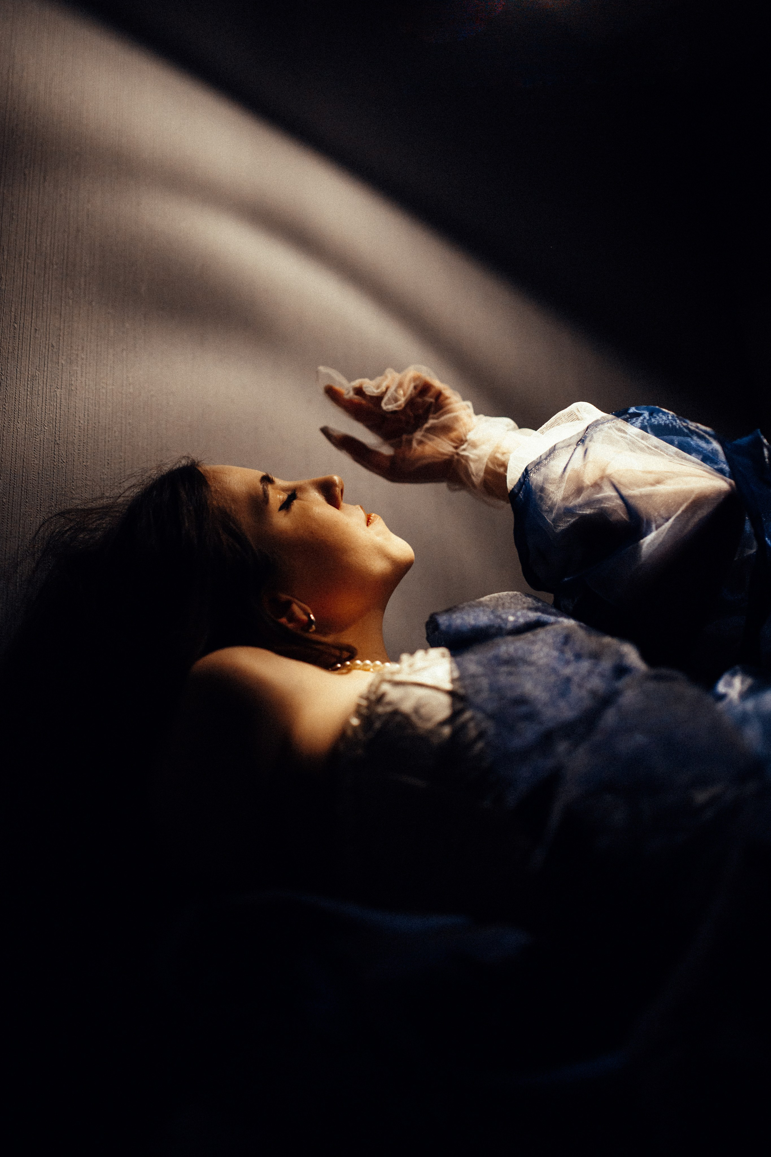 Танцуй. Сюрреализм. Чувственность. Арт-фотограф Крис Л. в Тобольске: портрет, семейные, свадьбы