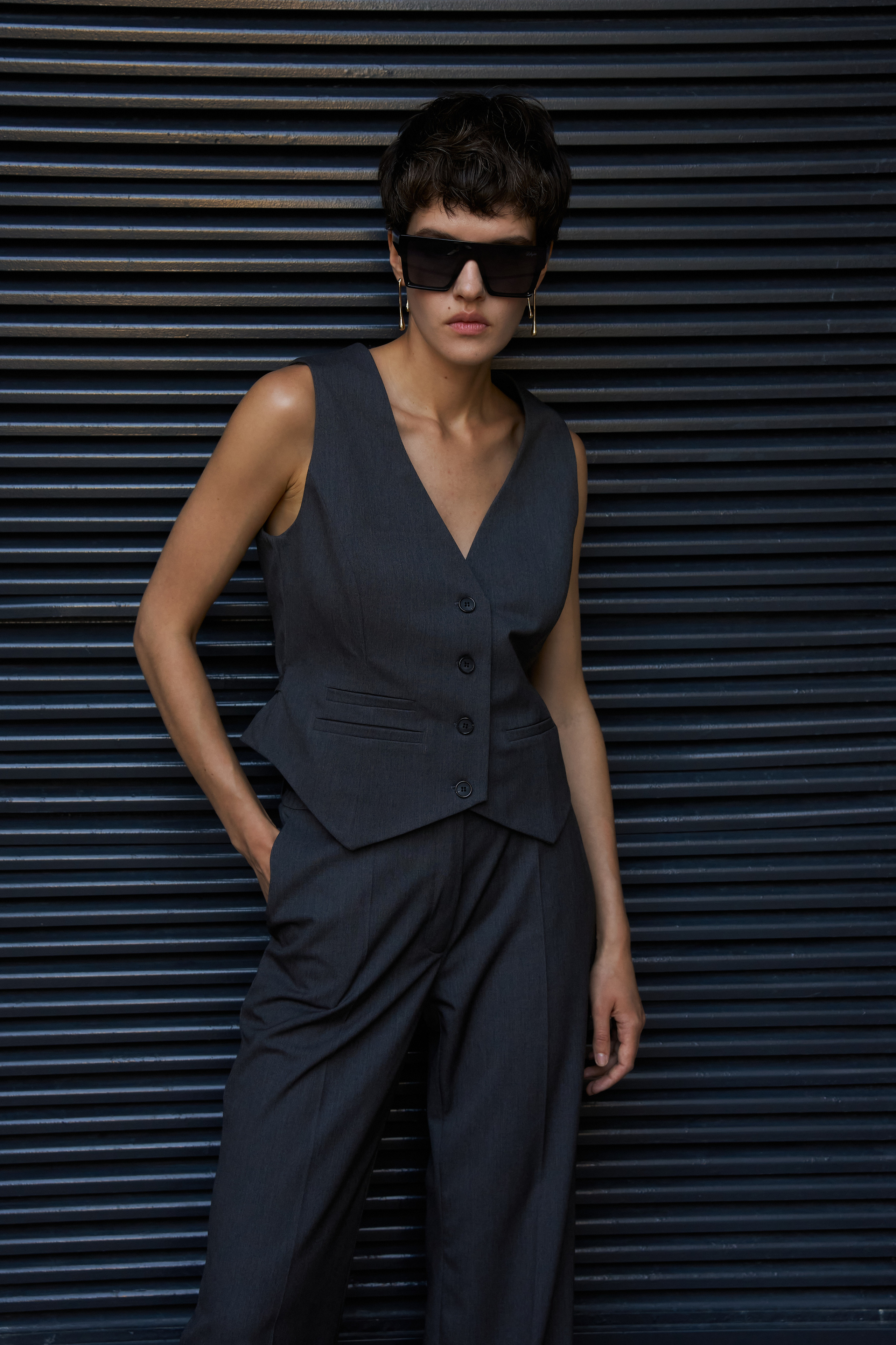 VOVSUDA. Фотограф для брендов одежды и маркетплейсов в Москве Рита Винтер