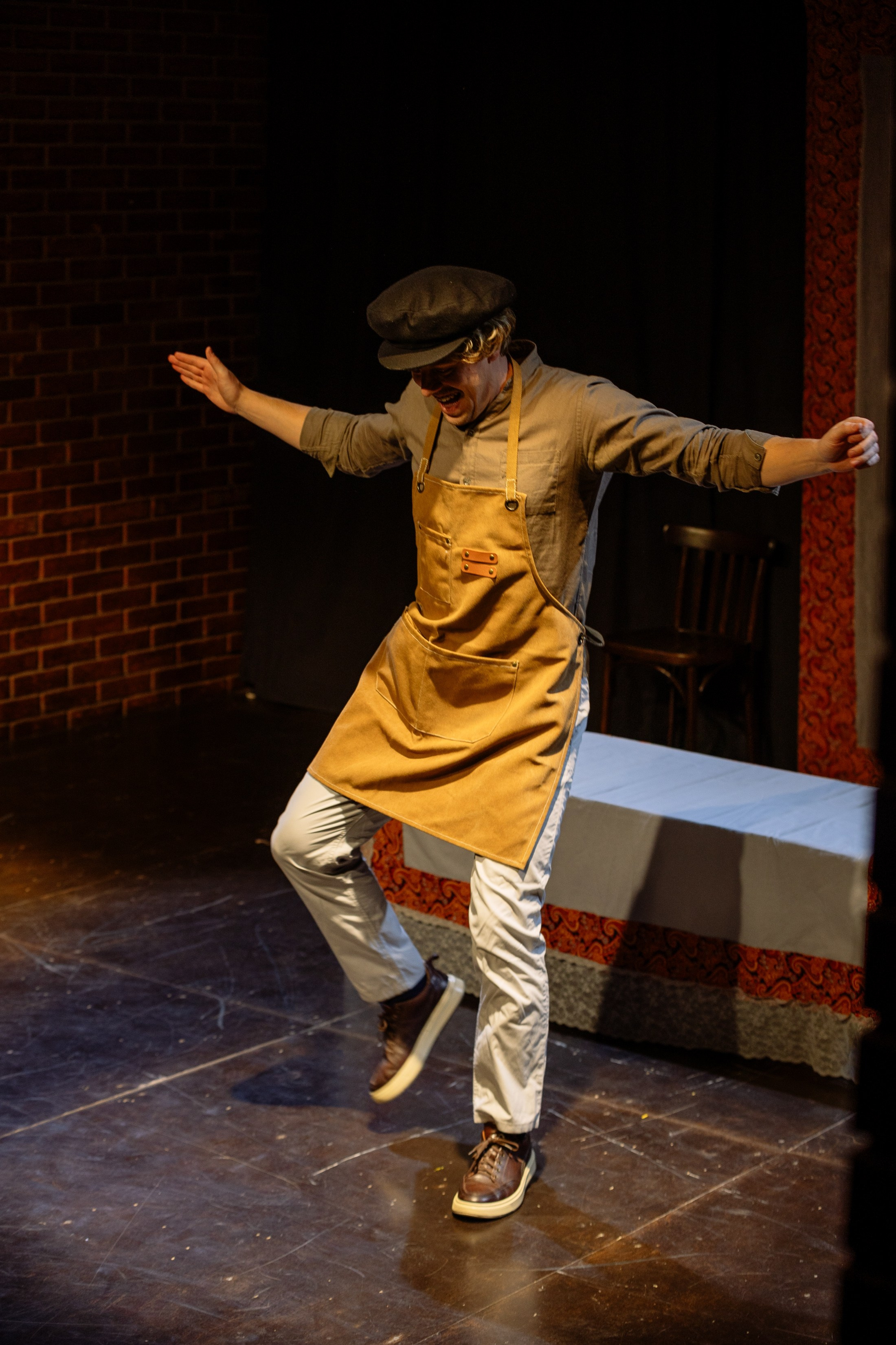 Театр Арт-Авеню _ Женитьба Бальзаминова. Фотограф Юлия Мальцева