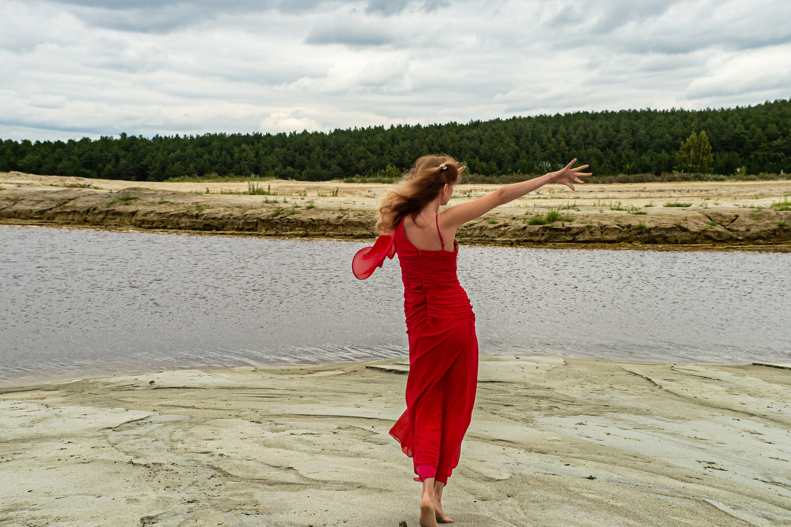 Атмосферная, творческая фотосессия на Березовских песках  Екатеринбург. Автор фотограф: Додров. Ph: dodrov.