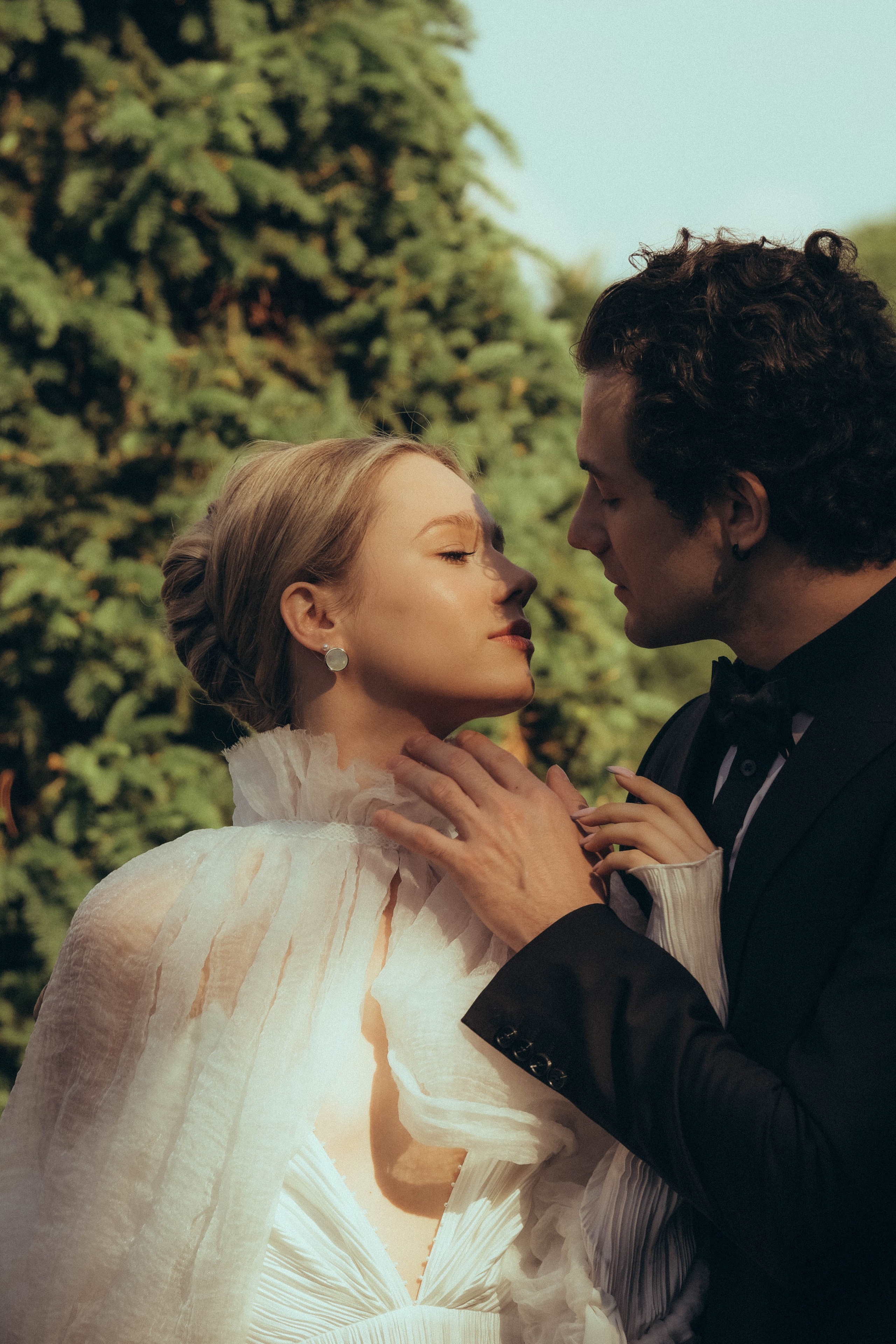 СВАДЕБНАЯ СЬЕМКА В ПАРКЕ ОРАНИЕНБАУМ. Профессиональный фотограф, Санкт-Петербург — Виктория Богомолова