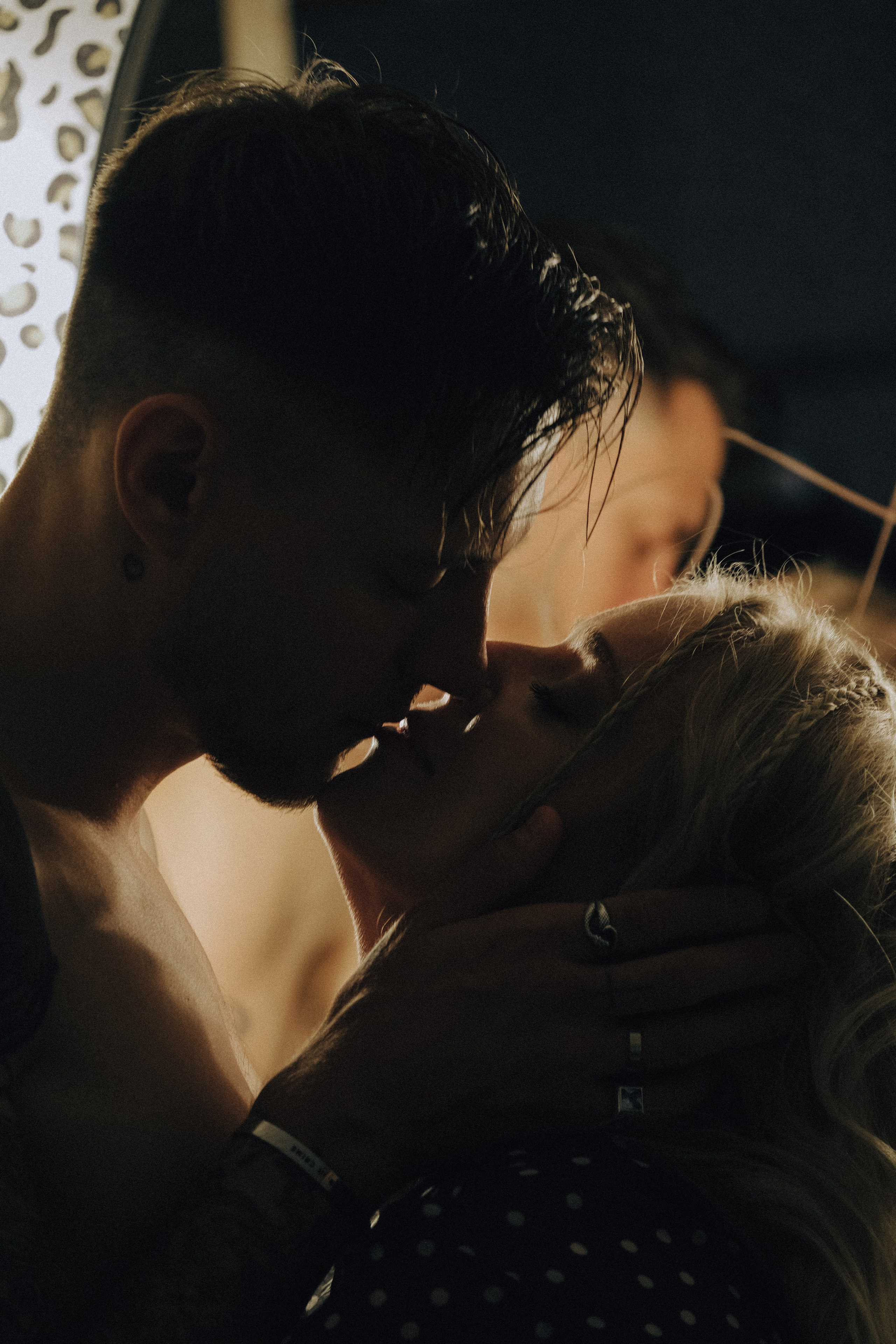 СВАДЕБНАЯ СЬЕМКА С КАБРИОЛЕТОМ В САНТК-ПЕТЕРБУРГЕ НА ПЕТРОГРАДКЕ В ОТЕЛЕ ПАНОРАМИКА. Профессиональный фотограф, Санкт-Петербург — Виктория Богомолова