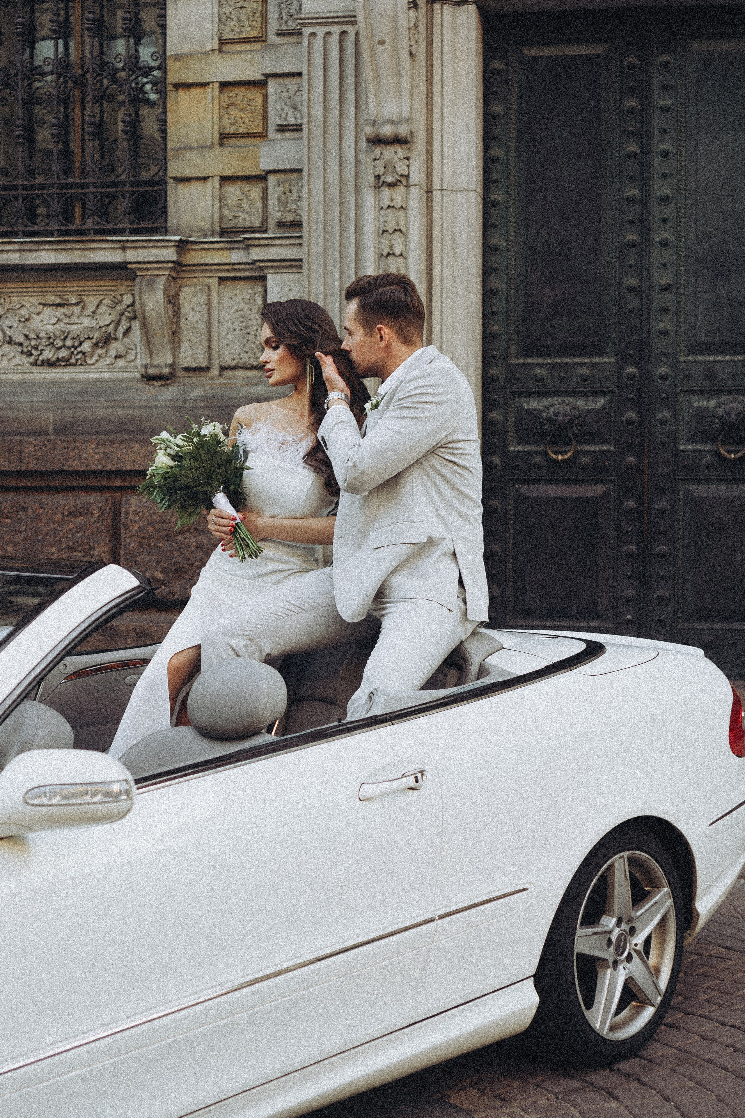 Свадебная сьемка у академии Штиглица. Профессиональный фотограф, Санкт-Петербург — Виктория Богомолова