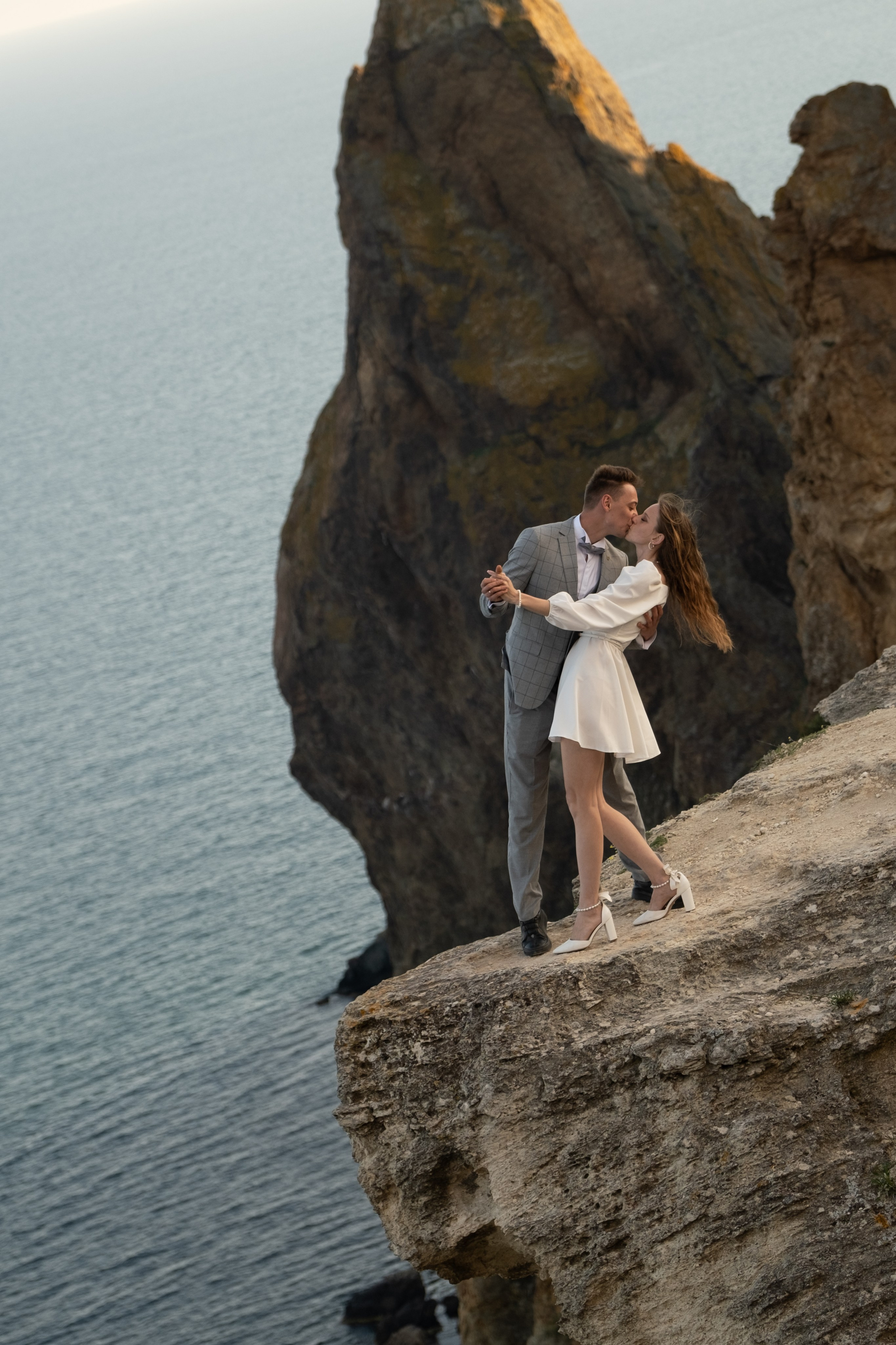 Самое красивое место для фотосессии в Крыму. Профессиональная фотосъемка в Крыму. Натуральные эмоции и живые кадры. Забронируйте дату прямо сейчас!