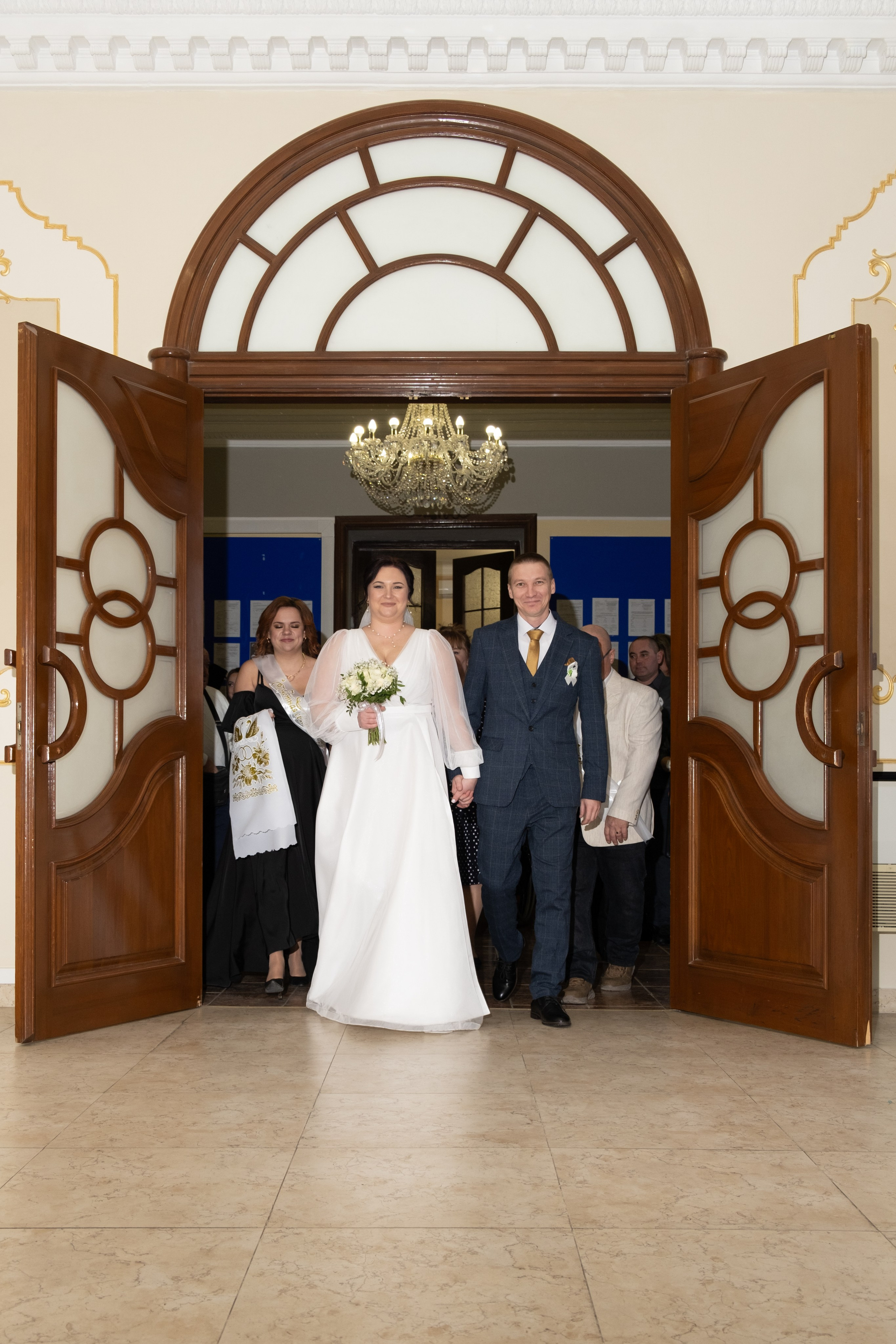 Гостиница Севастополь. Свадебная фотосессия Новый Херсонес. Профессиональная фотосъемка в Крыму. Натуральные эмоции и живые кадры. Забронируйте дату прямо сейчас!