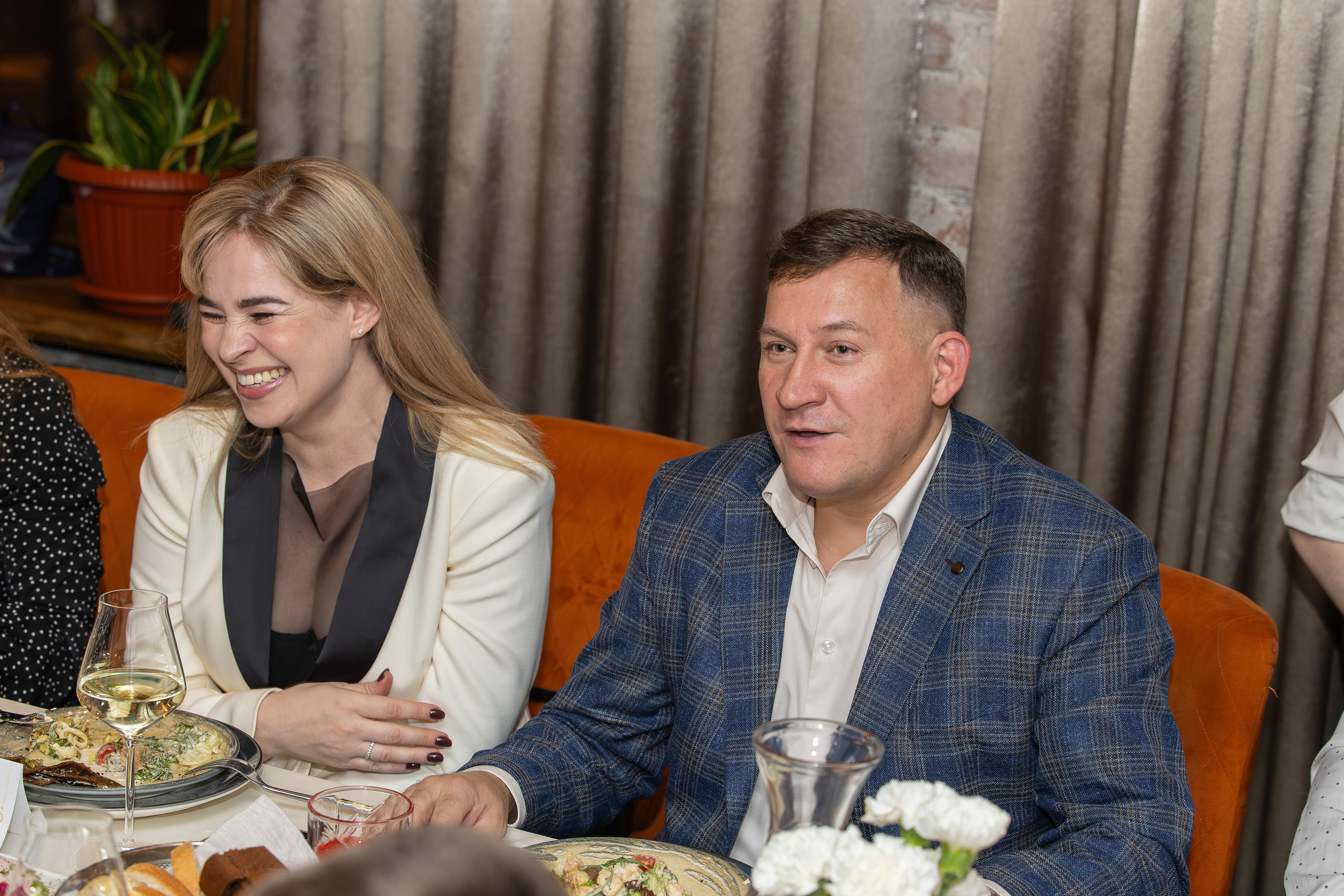 Семейная фото и видеосъёмка. Свадебный, семейный видеограф и фотограф в Екатеринбурге Николай Рыков