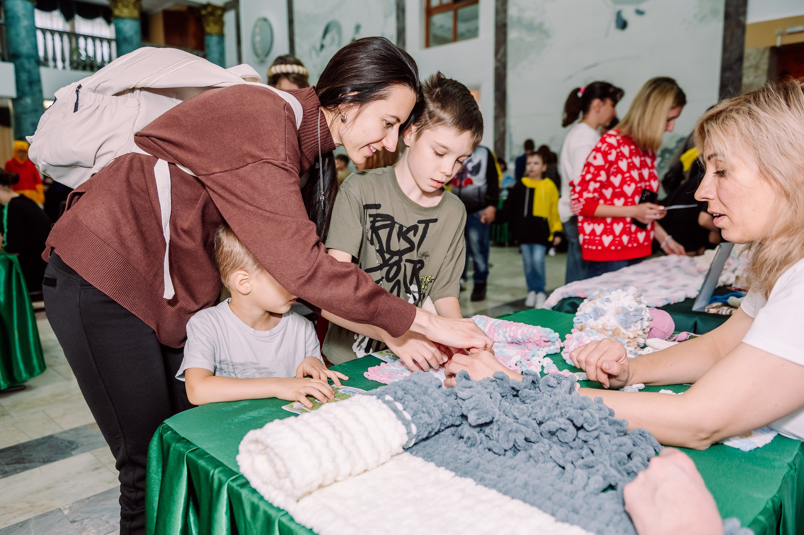 Благотворительный Фестиваль «По Дороге Доброты 2025». Детский фотограф, семейный фотограф и репортажи в Кемерово