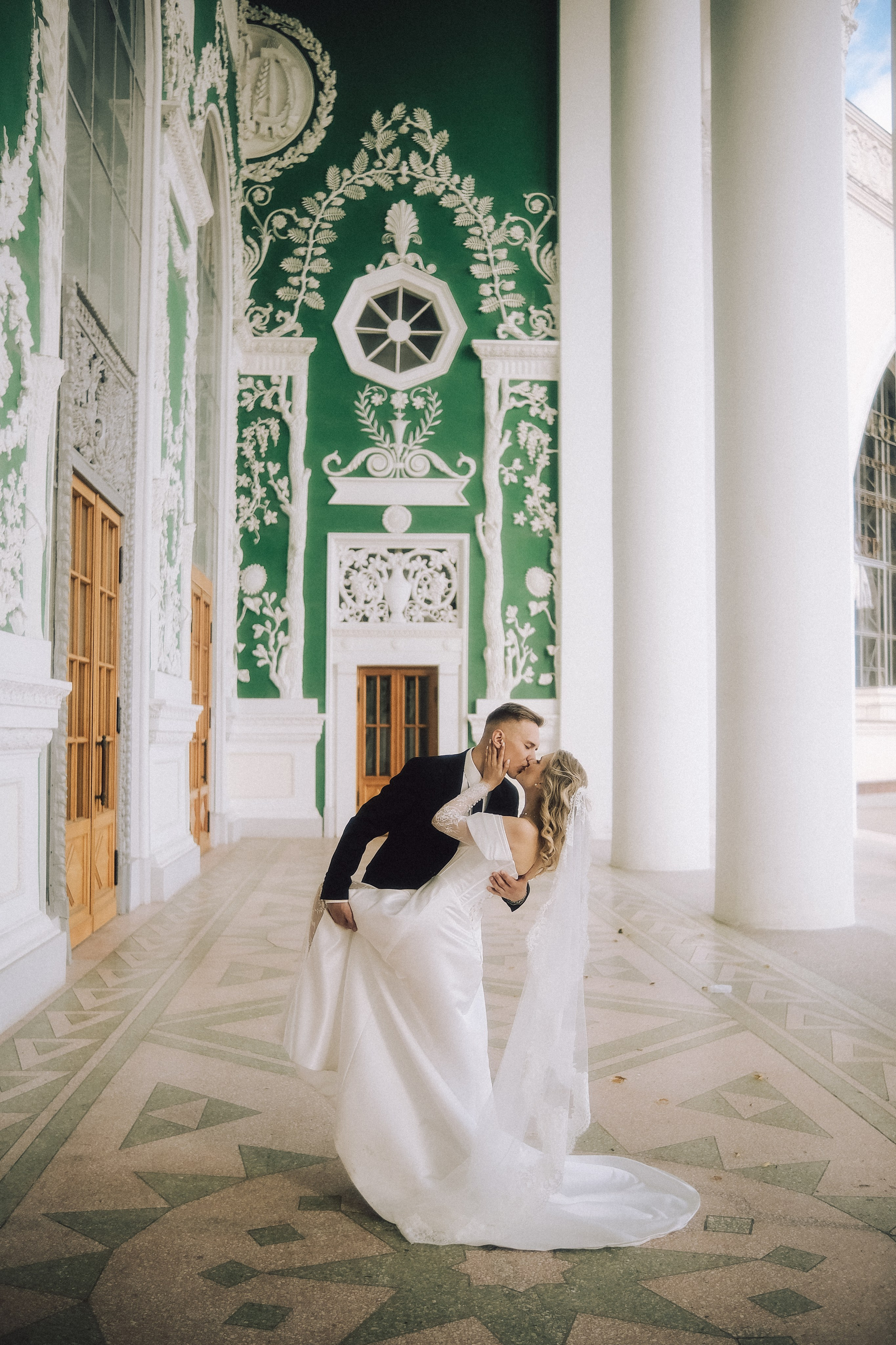 Полина & Илья. МСК ЗАГС ВДНХ. Phdkvmr.ru