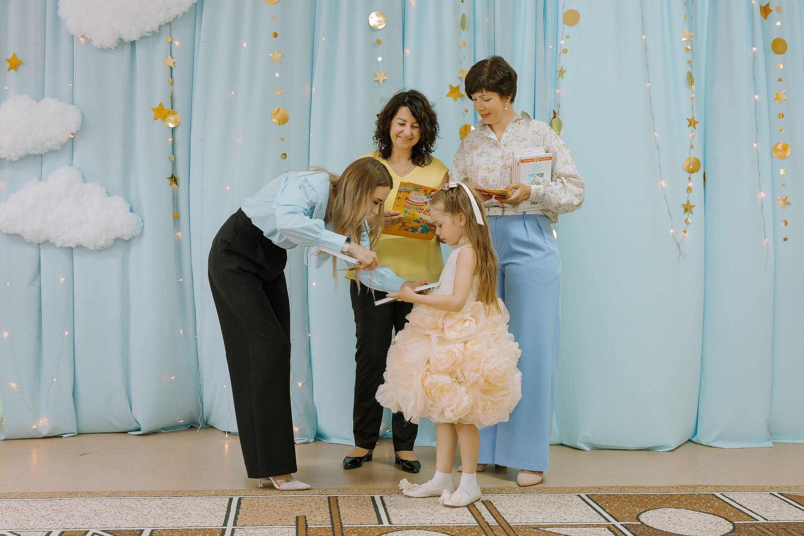 Выпускной в ДС -29. Выпускные альбомы Натальи Бутко: Новороссийск, Анапа, Геленджик