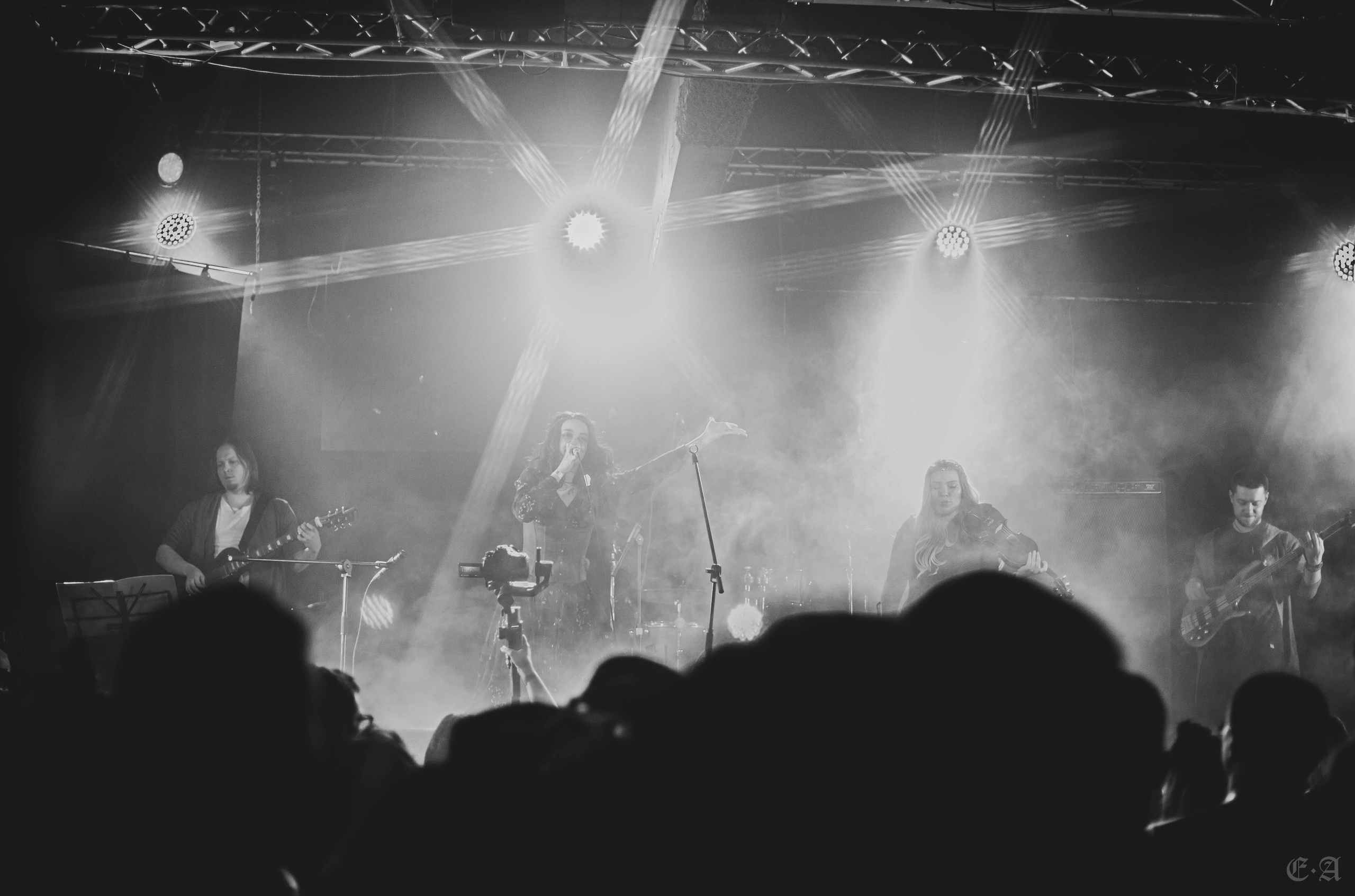 Сны Саламандры на фестивале «Йоль». Фотограф Ellairen