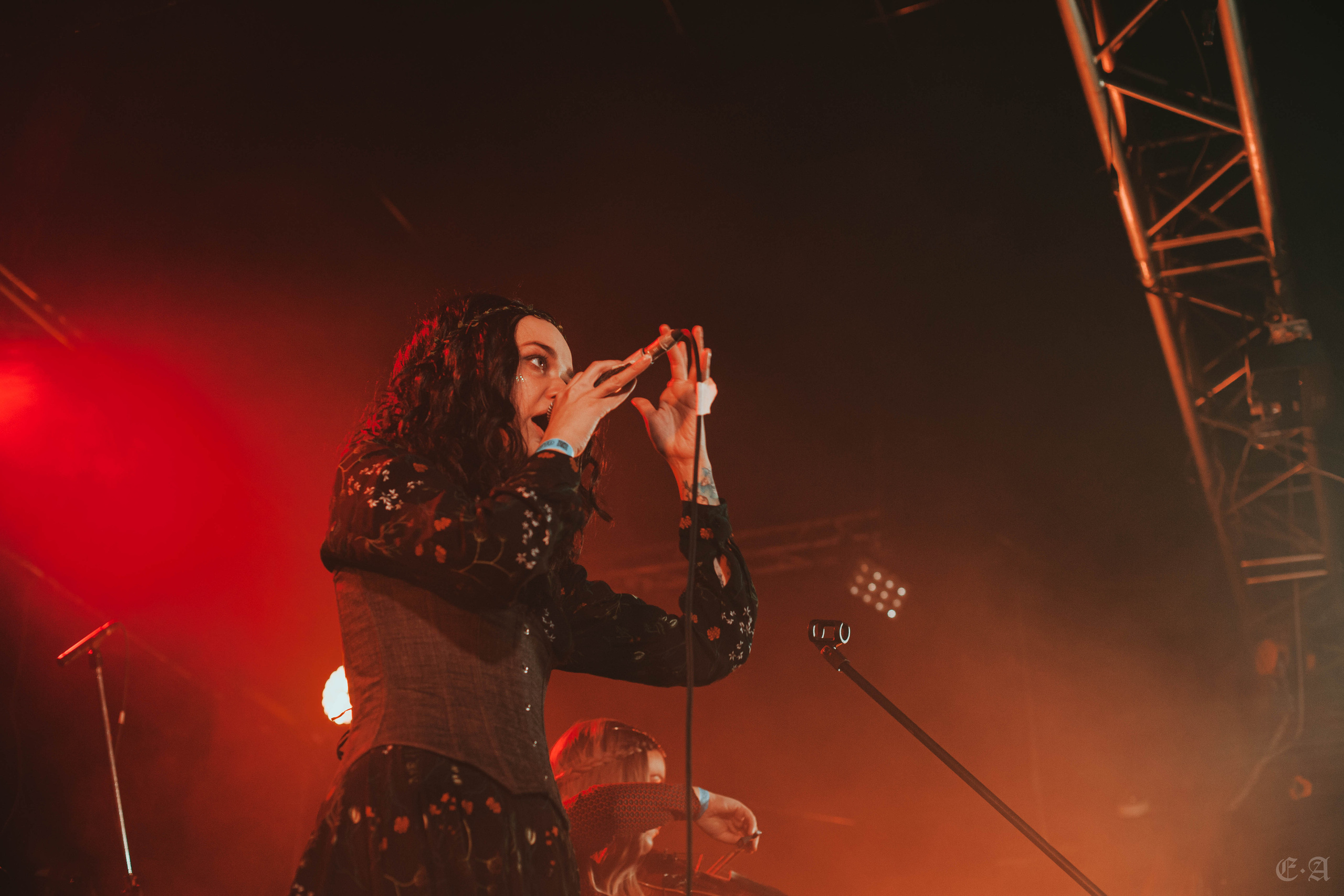 Сны Саламандры на фестивале «Йоль». Фотограф Ellairen