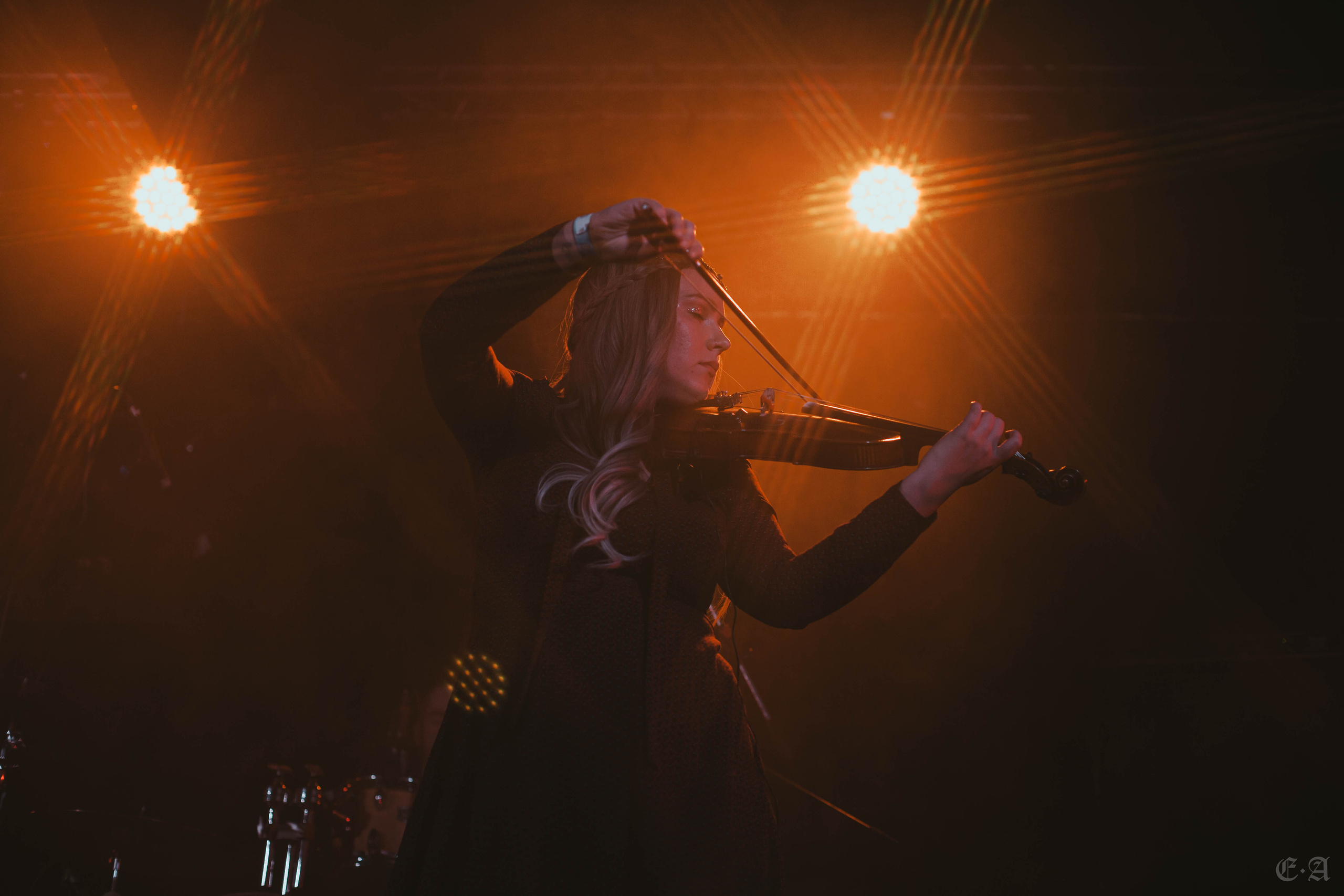 Сны Саламандры на фестивале «Йоль». Фотограф Ellairen