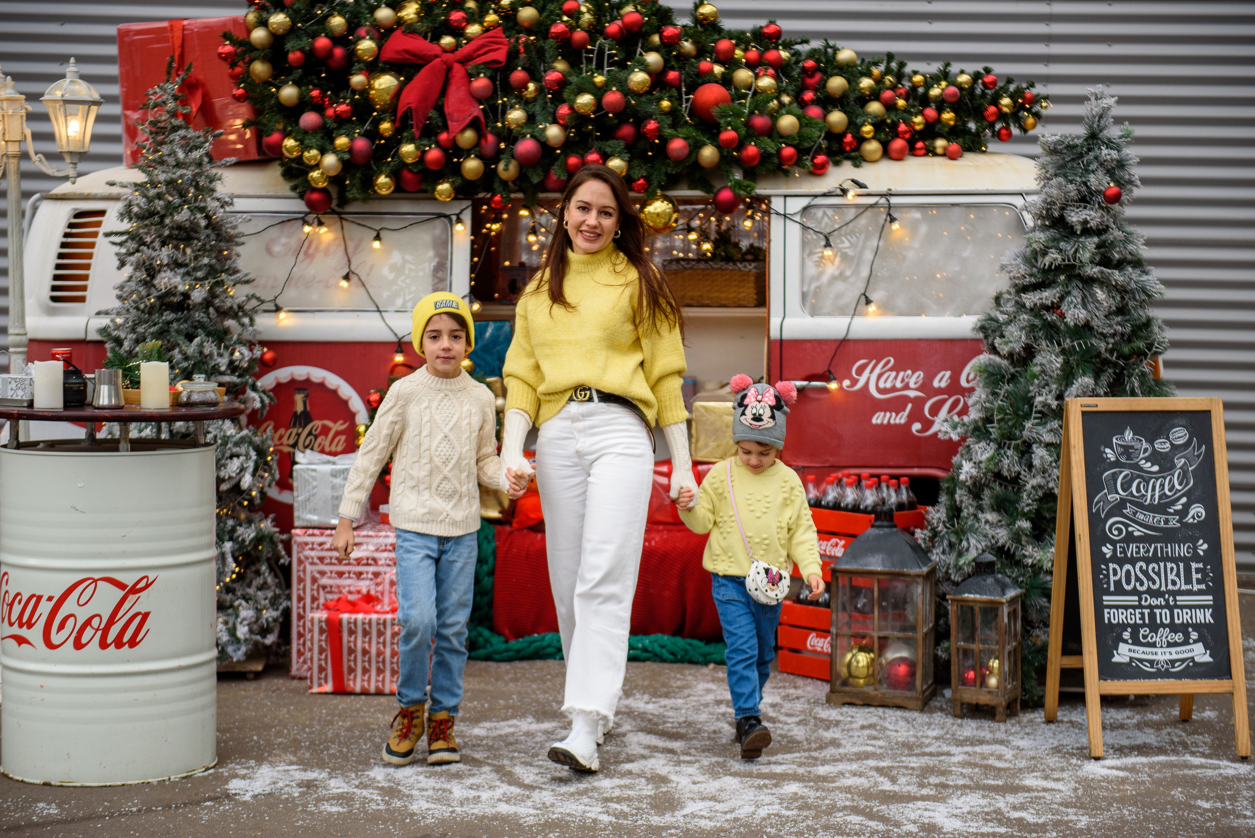 Новогодний автобус Cross-studio. Semerlina.ru