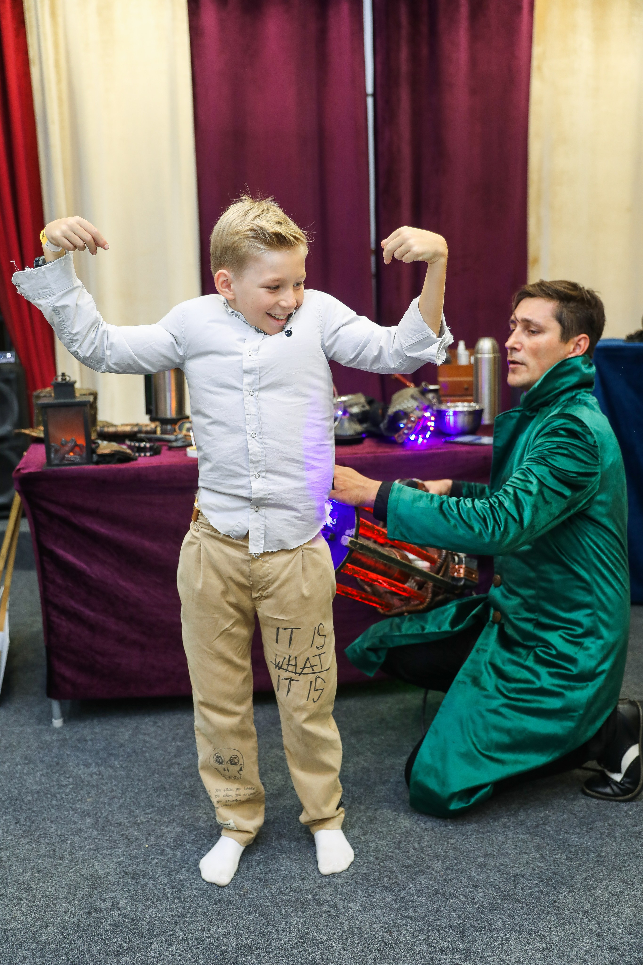 ДЕТСКИЕ МЕРОПРИЯТИЯ. Photographer Viktoriya Markushina «My world throug»