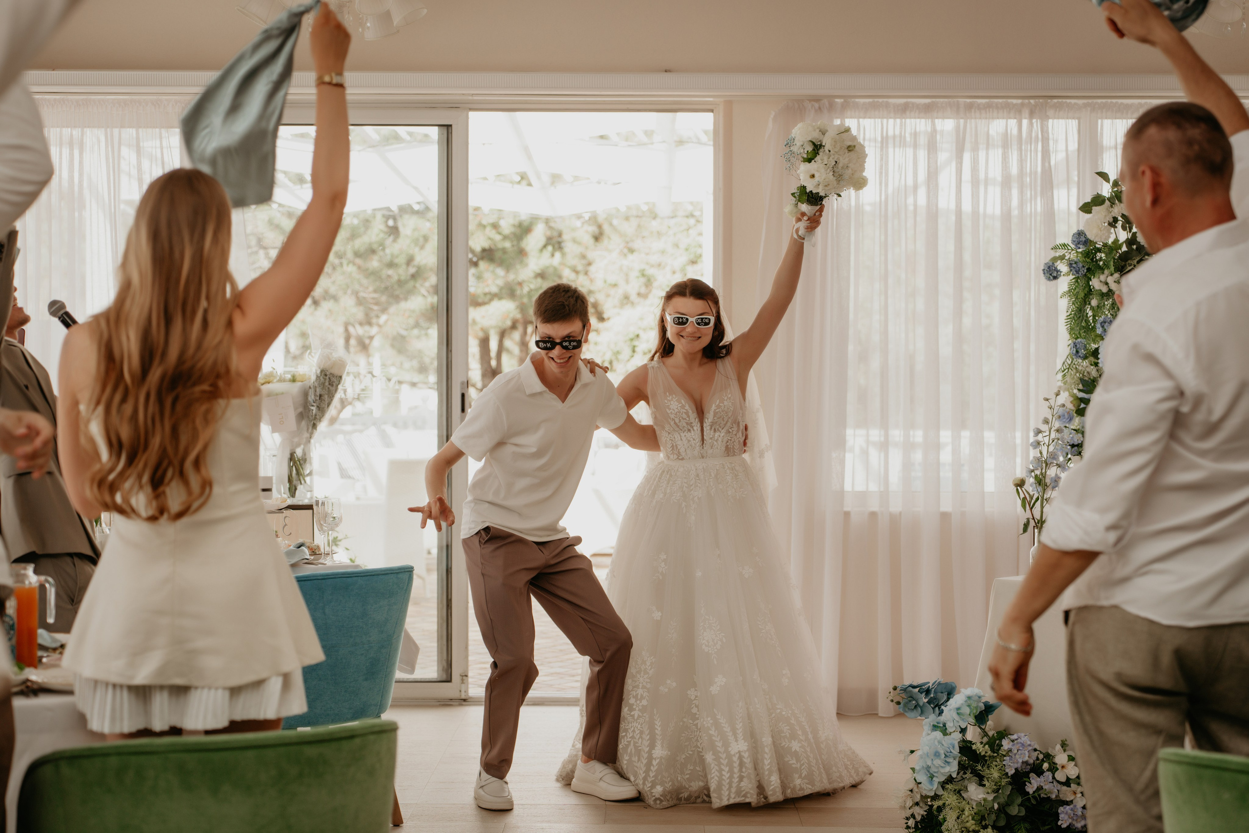 Владимир и Кристина Анонс. Фотограф и Видеограф Севастополь Крым