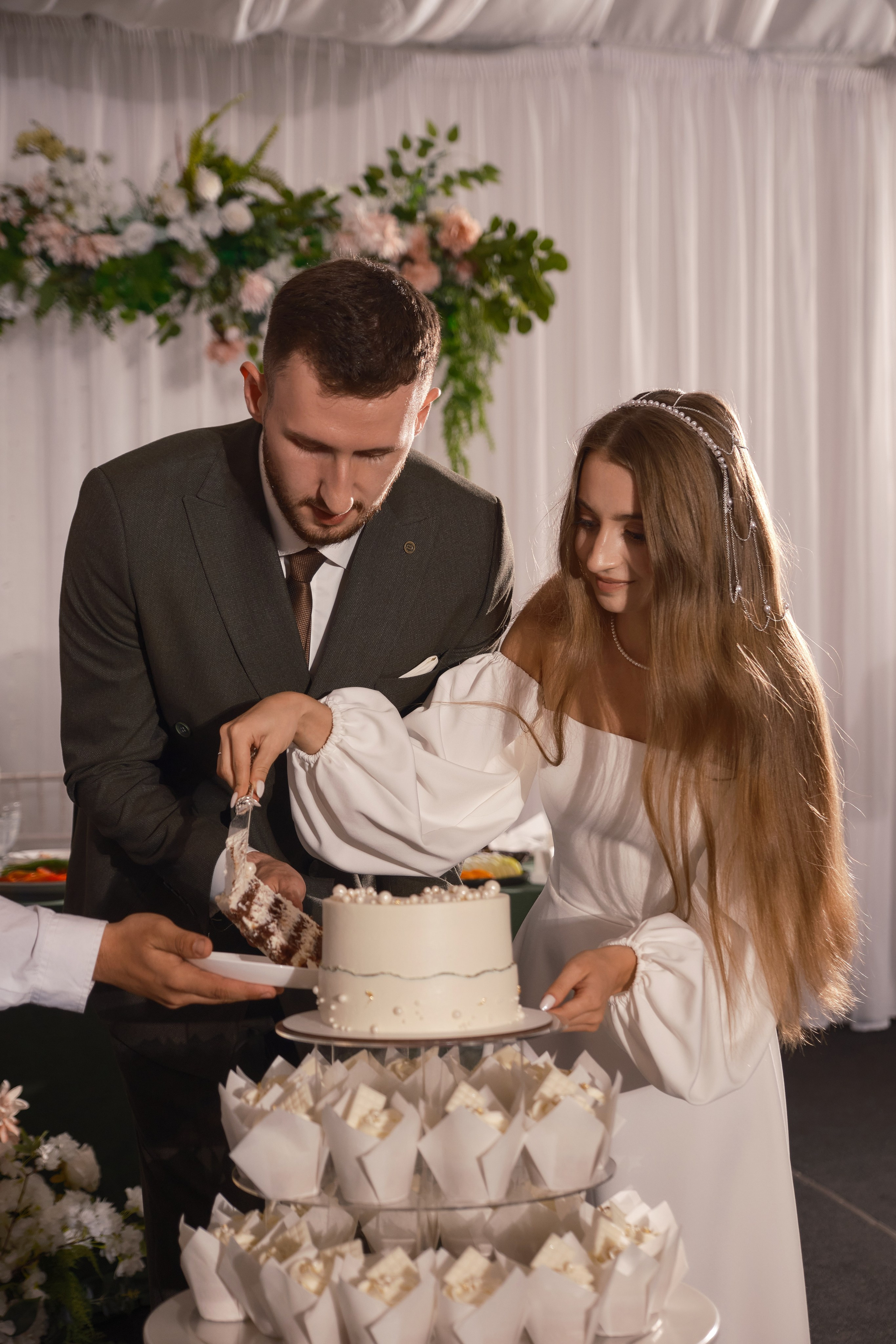 АРТЕМ И ЕКАТЕРИНА. Свадебный фотограф в Екатеринбурге Соседков Евгений