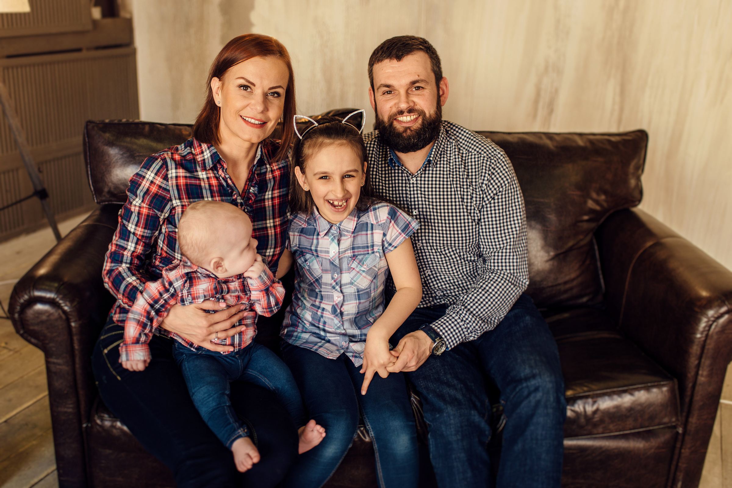 Семейная фотосессия в студии Pavilion. Свадебный фотограф в Санкт-Петербурге Венера Ахметова