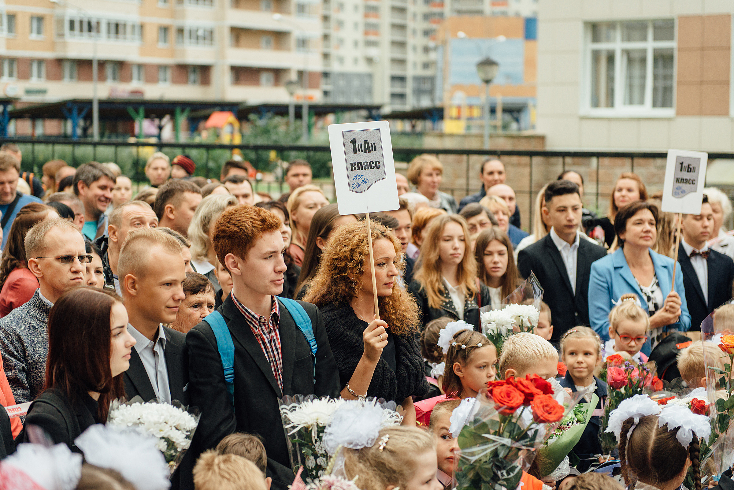 Фотограф на 1-е сентября, фотосъёмка 1-го сентября. Свадебный фотограф в Санкт-Петербурге Венера Ахметова
