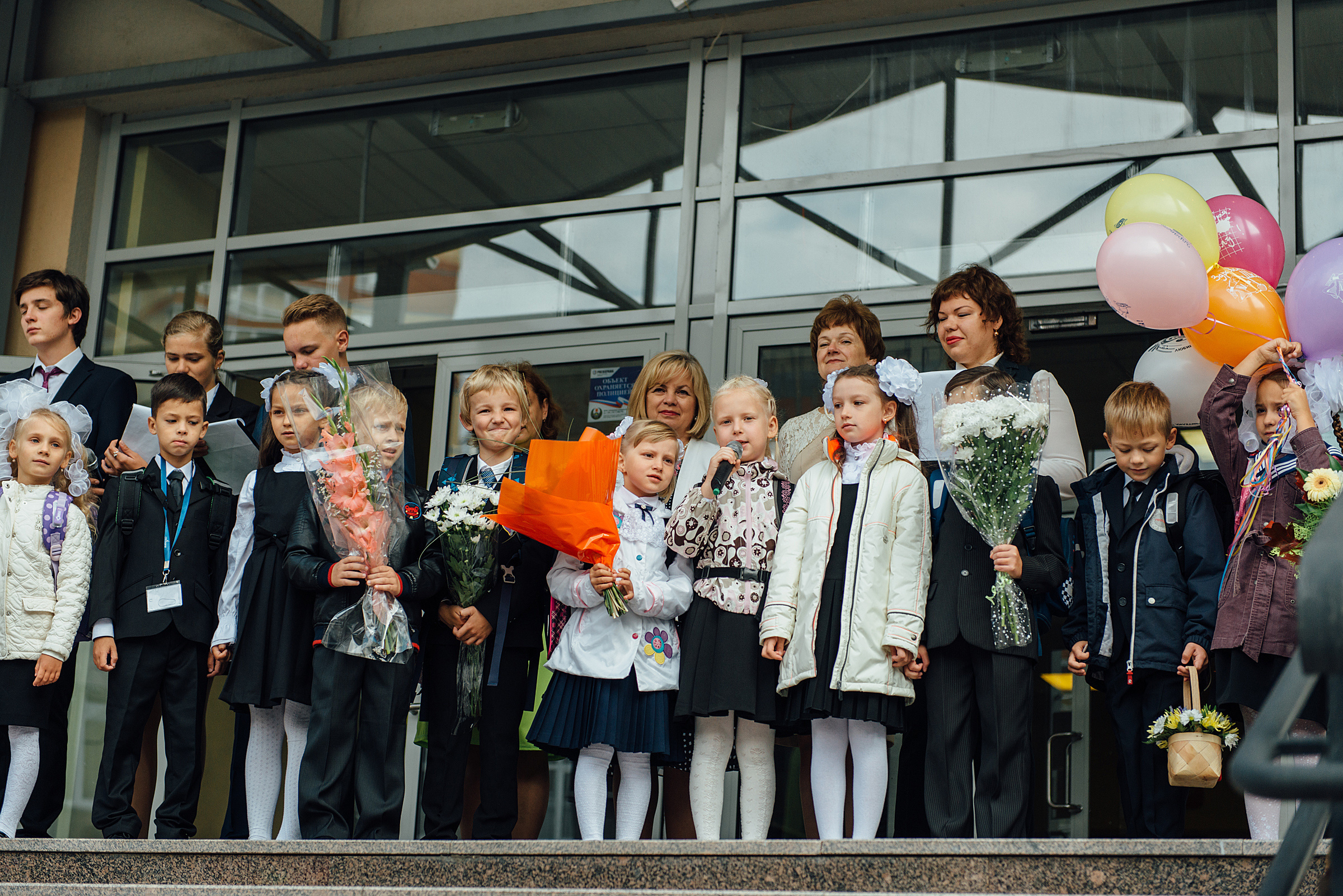 Фотограф на 1-е сентября, фотосъёмка 1-го сентября. Свадебный фотограф в Санкт-Петербурге Венера Ахметова