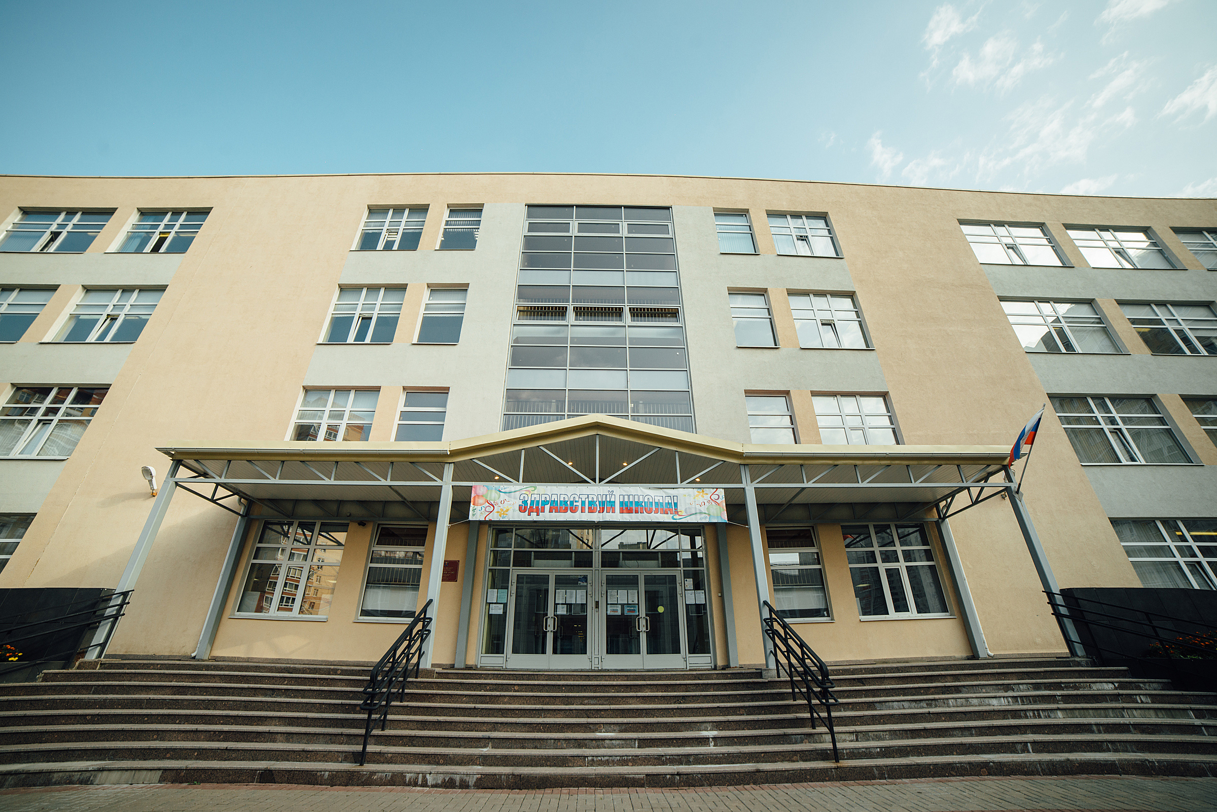 Фотограф на 1-е сентября, фотосъёмка 1-го сентября. Свадебный фотограф в Санкт-Петербурге Венера Ахметова