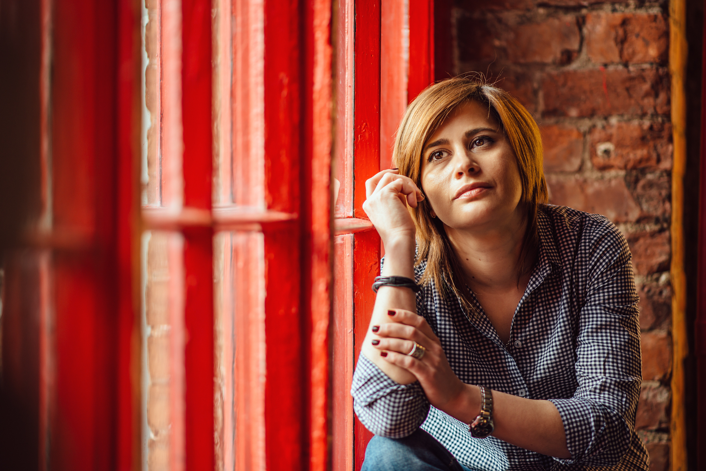 Индивидуальная фотосессия для девушек в студии и на улице. Свадебный фотограф в Санкт-Петербурге Венера Ахметова