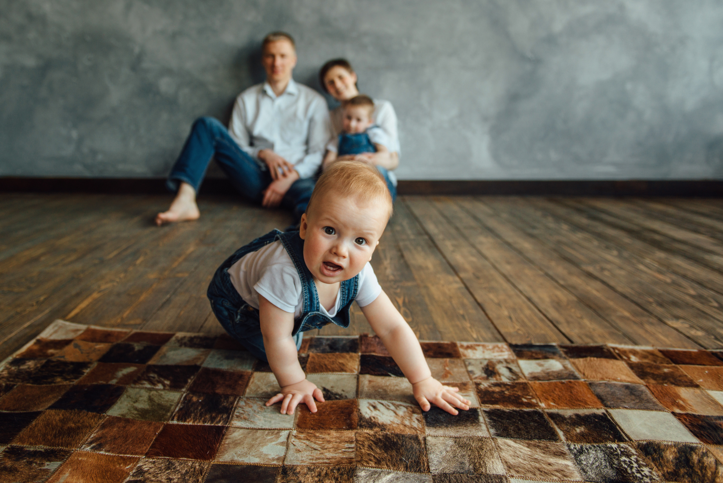 семейная фотосессия в фотостудии