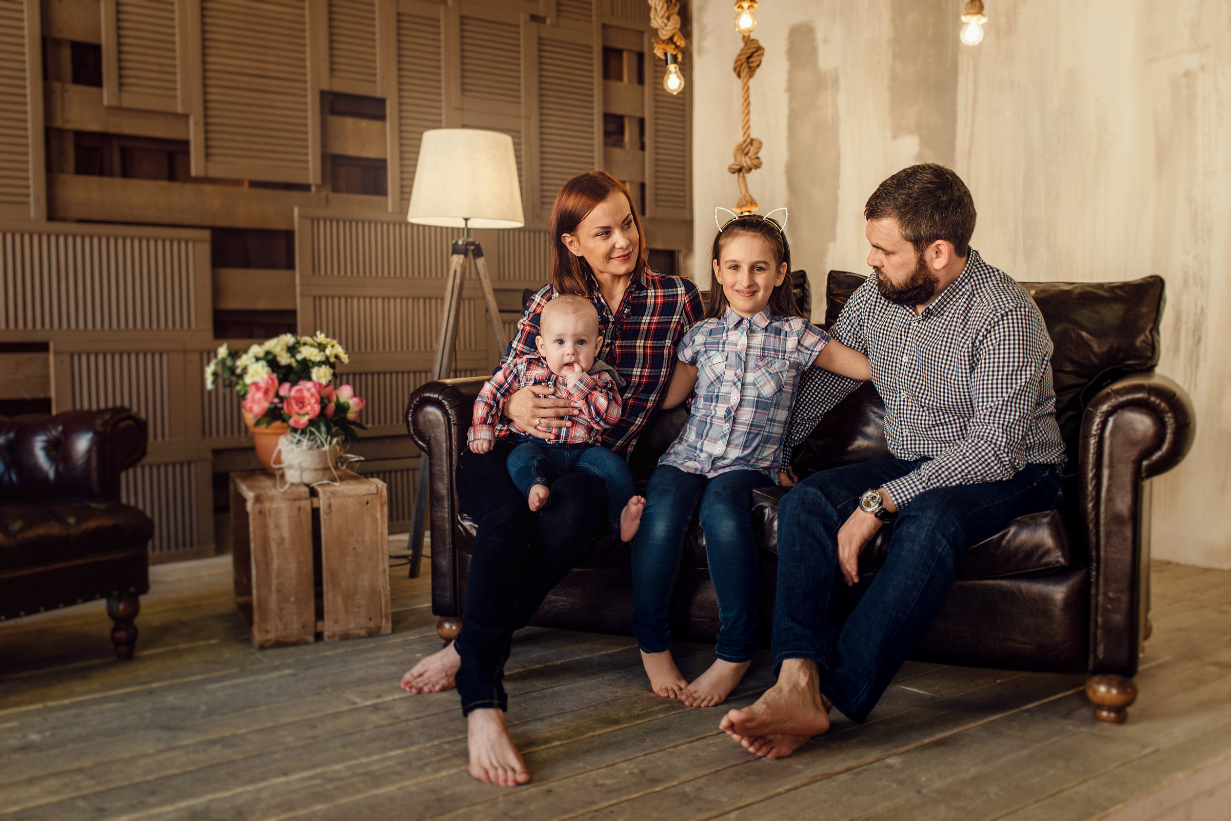 Семейная фотосессия в студии Pavilion. Свадебный фотограф в Санкт-Петербурге Венера Ахметова