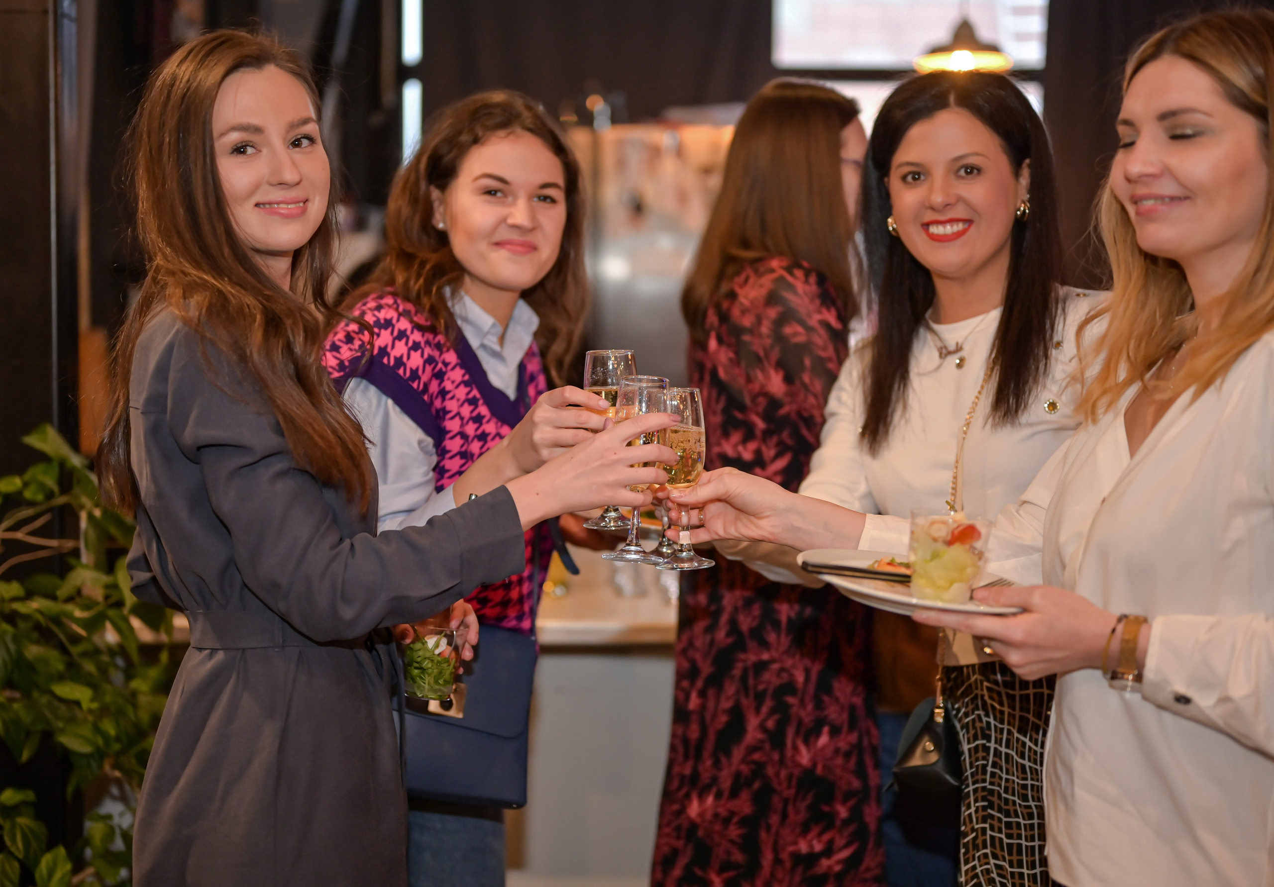 РЕПОРТАЖ С КОРПОРАТИВА. ZDARONOKIA Репортажный фотограф