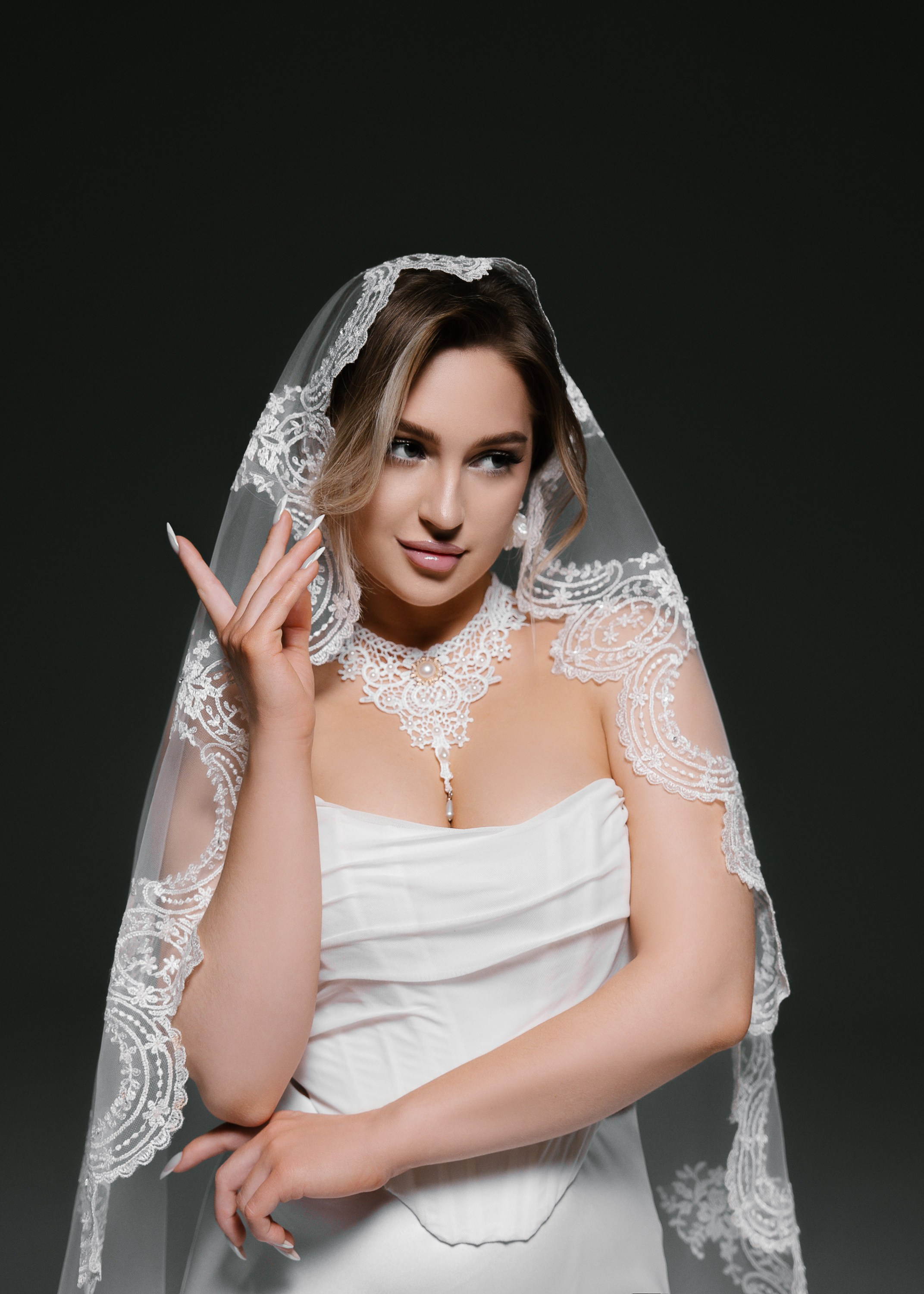 ЛИЗА. Женский портрет